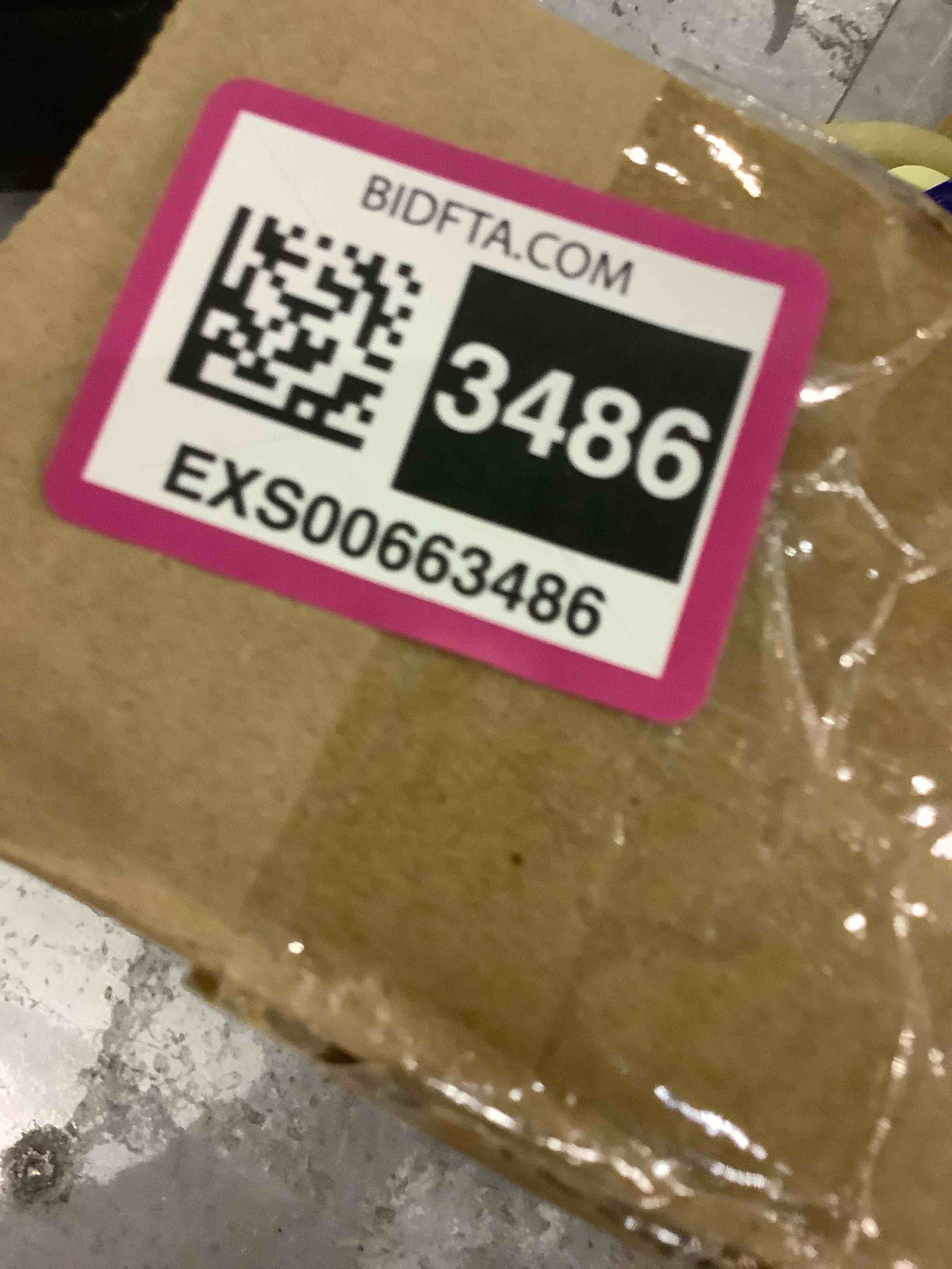 https://s3.amazonaws.com/lotting-images-prod/bidfta/EXS00663486_1697458088946.jpeg
