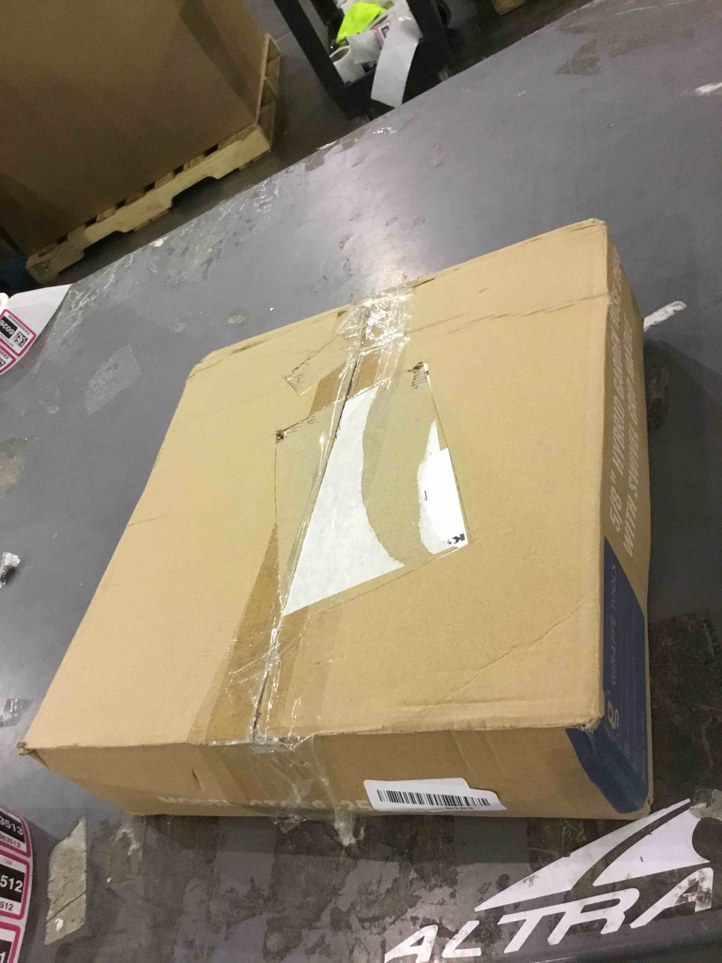 https://s3.amazonaws.com/lotting-images-prod/bidfta/EXS00663511_1697200678296.jpeg