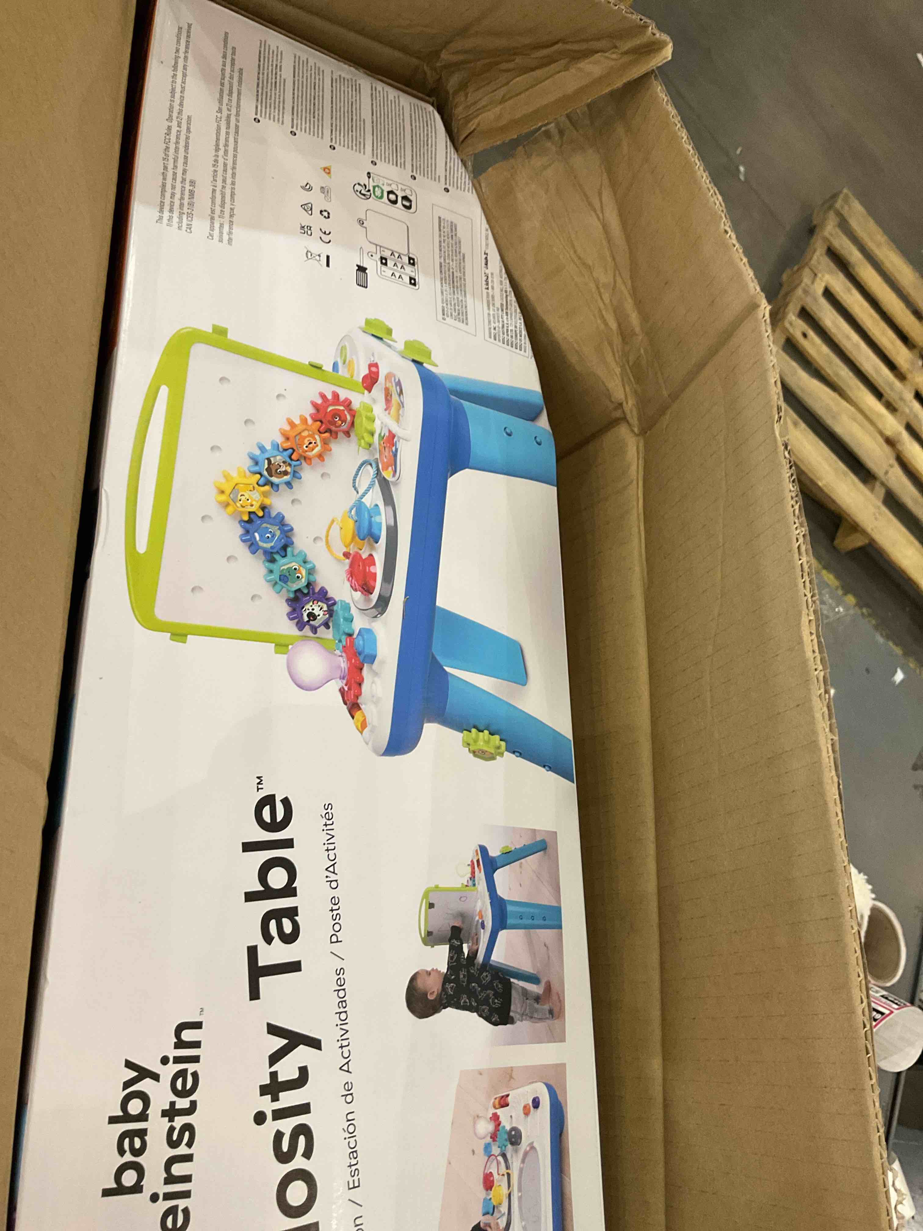 https://s3.amazonaws.com/lotting-images-prod/bidfta/EXS00663853_1697643113274.jpeg
