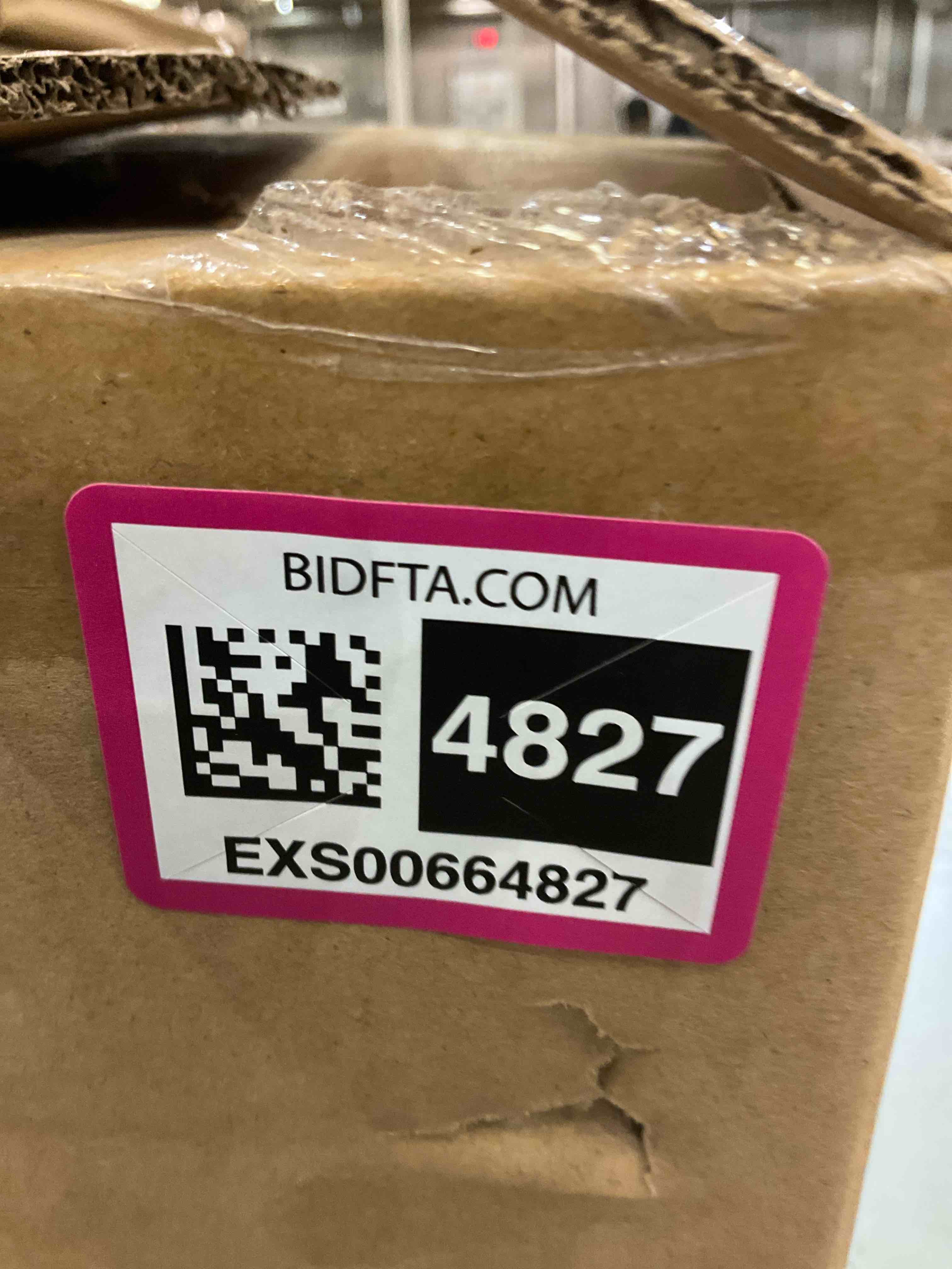 https://s3.amazonaws.com/lotting-images-prod/bidfta/EXS00664827_1697215723076.jpeg