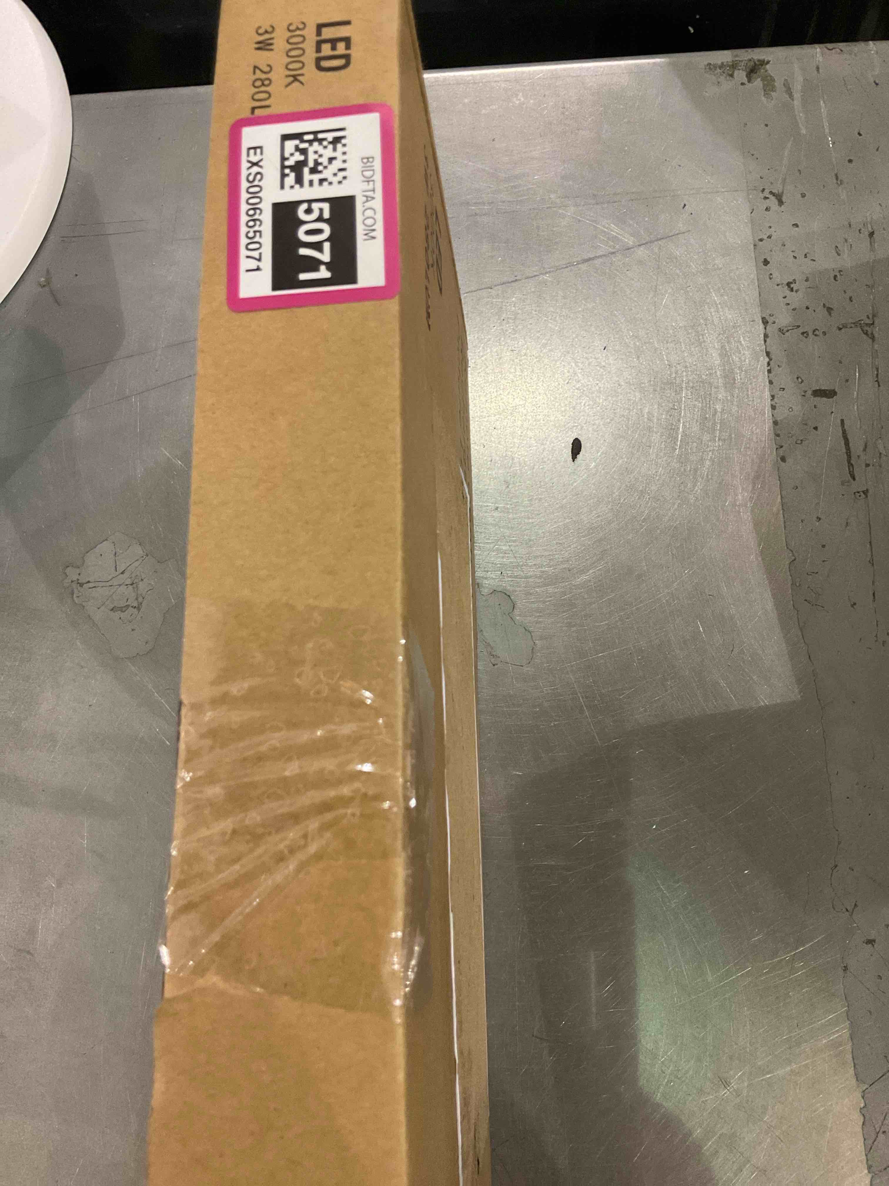 https://s3.amazonaws.com/lotting-images-prod/bidfta/EXS00665071_1697477285254.jpeg