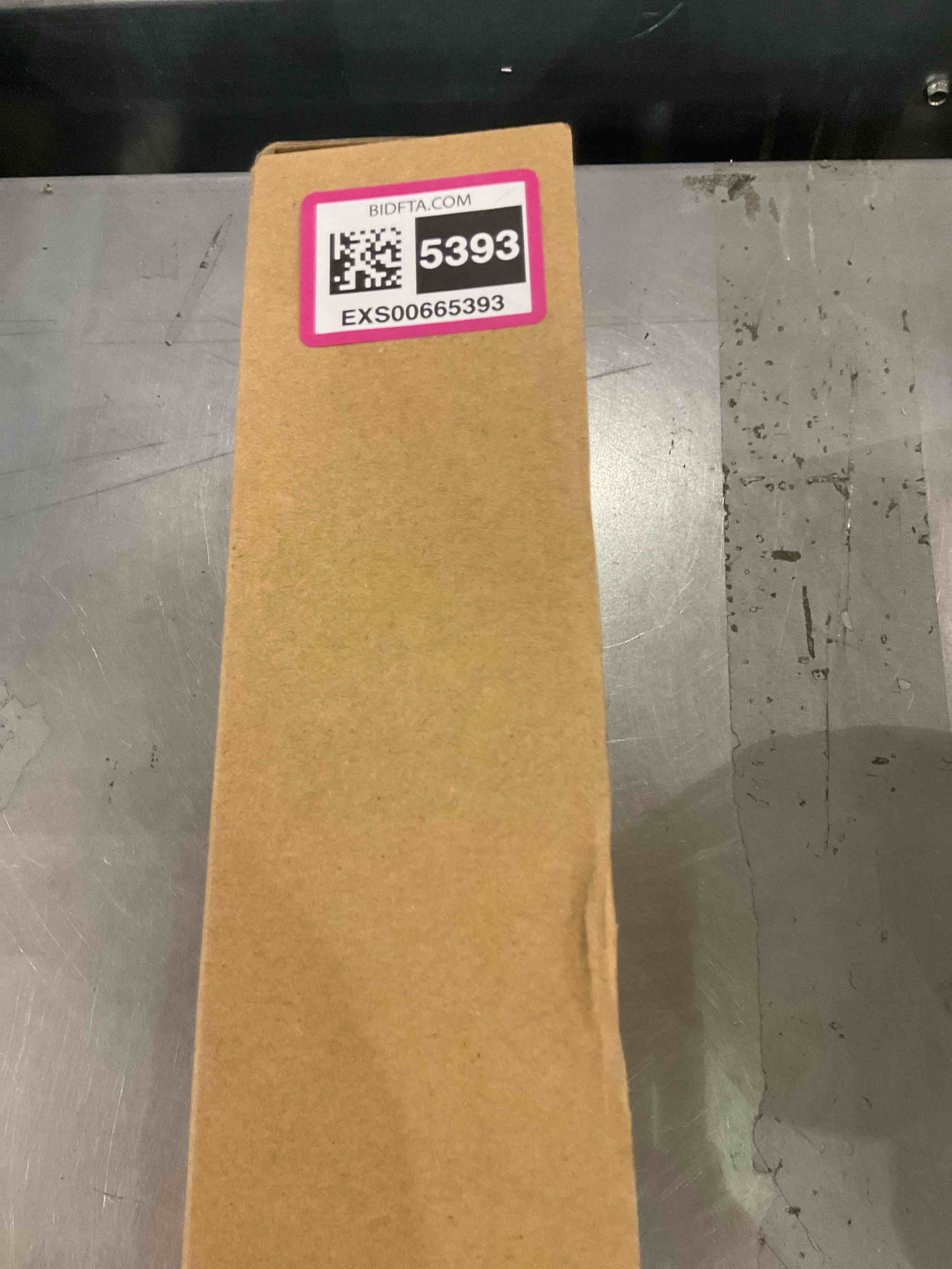https://s3.amazonaws.com/lotting-images-prod/bidfta/EXS00665393_1697572261923.jpeg