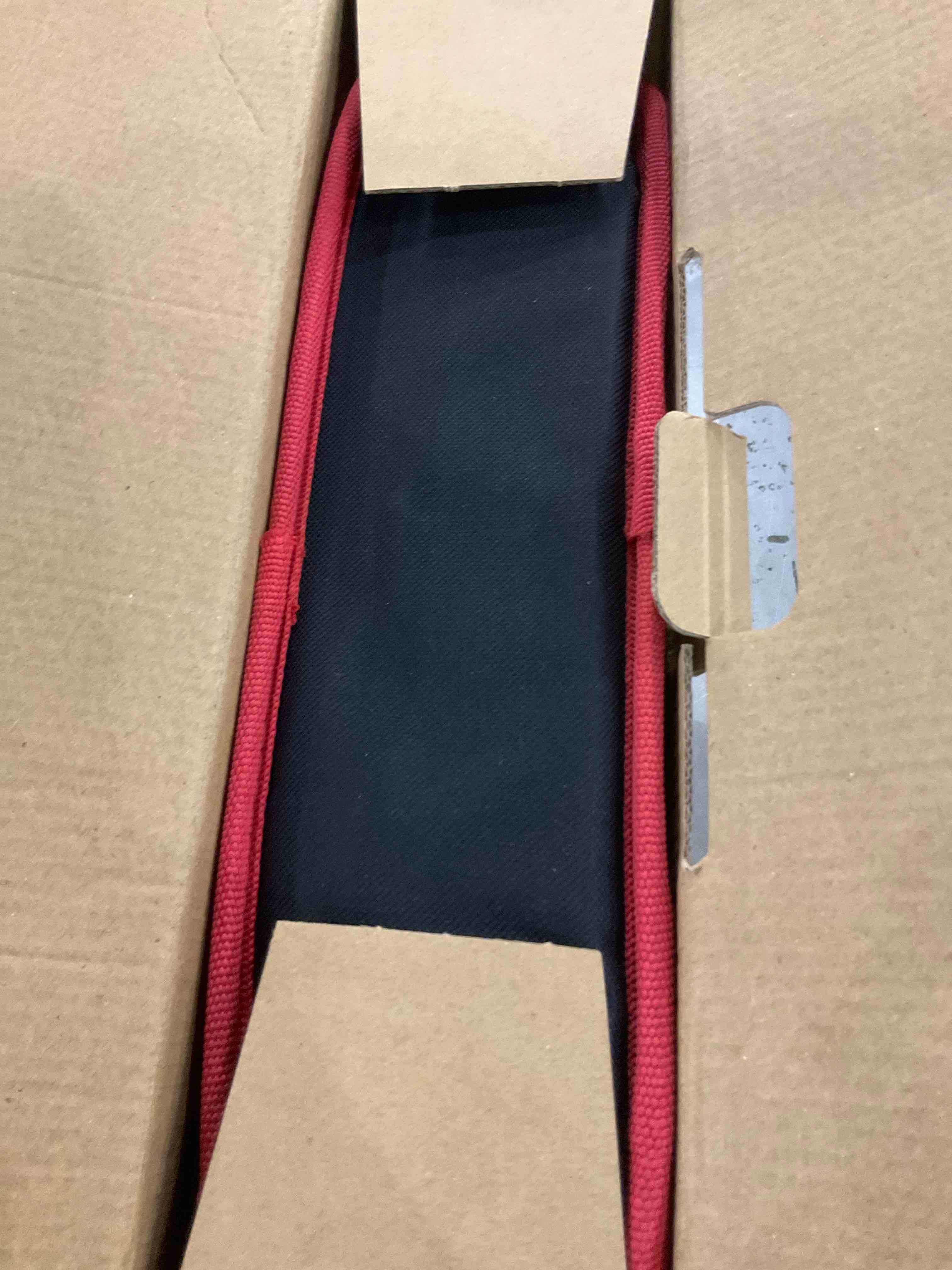https://s3.amazonaws.com/lotting-images-prod/bidfta/EXS00665417_1697628849927.jpeg