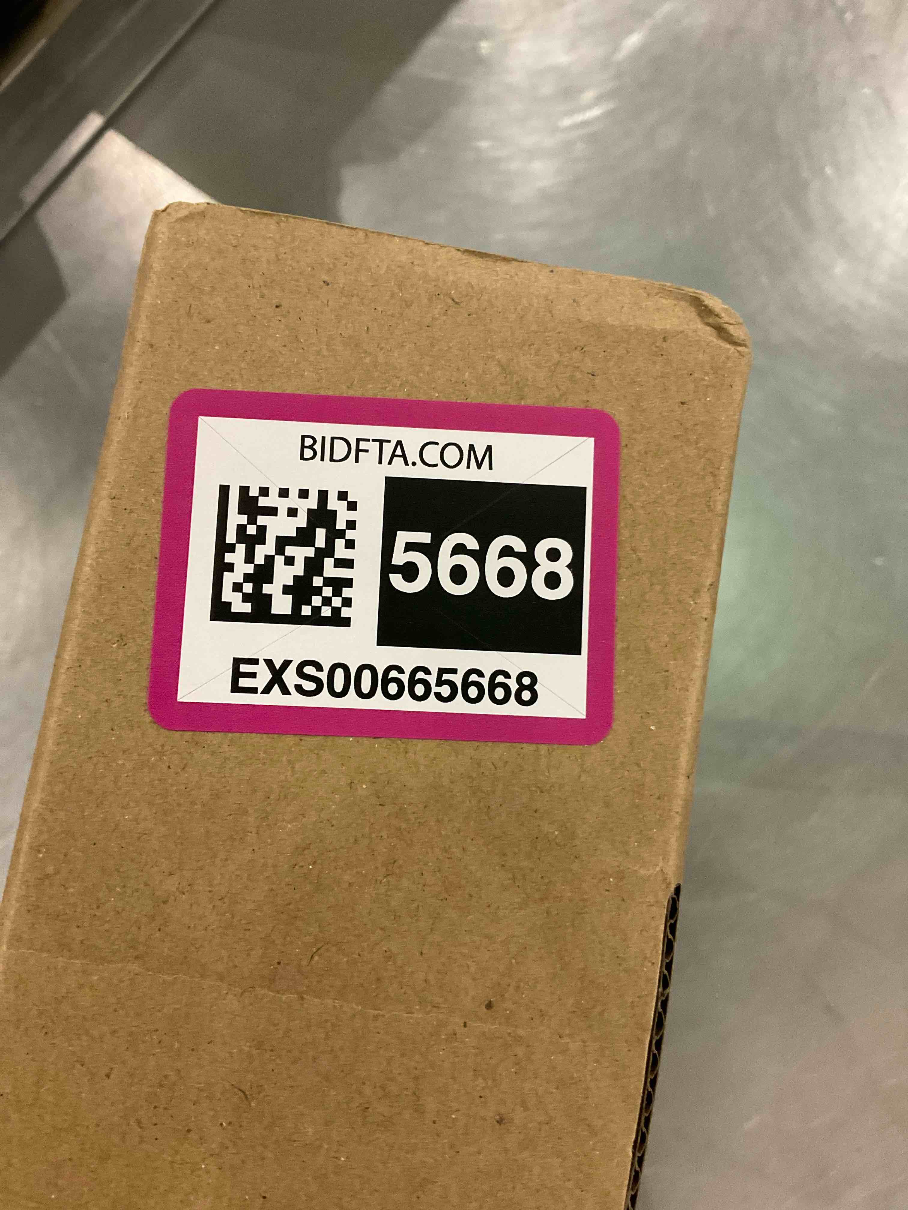 https://s3.amazonaws.com/lotting-images-prod/bidfta/EXS00665668_1697458461177.jpeg