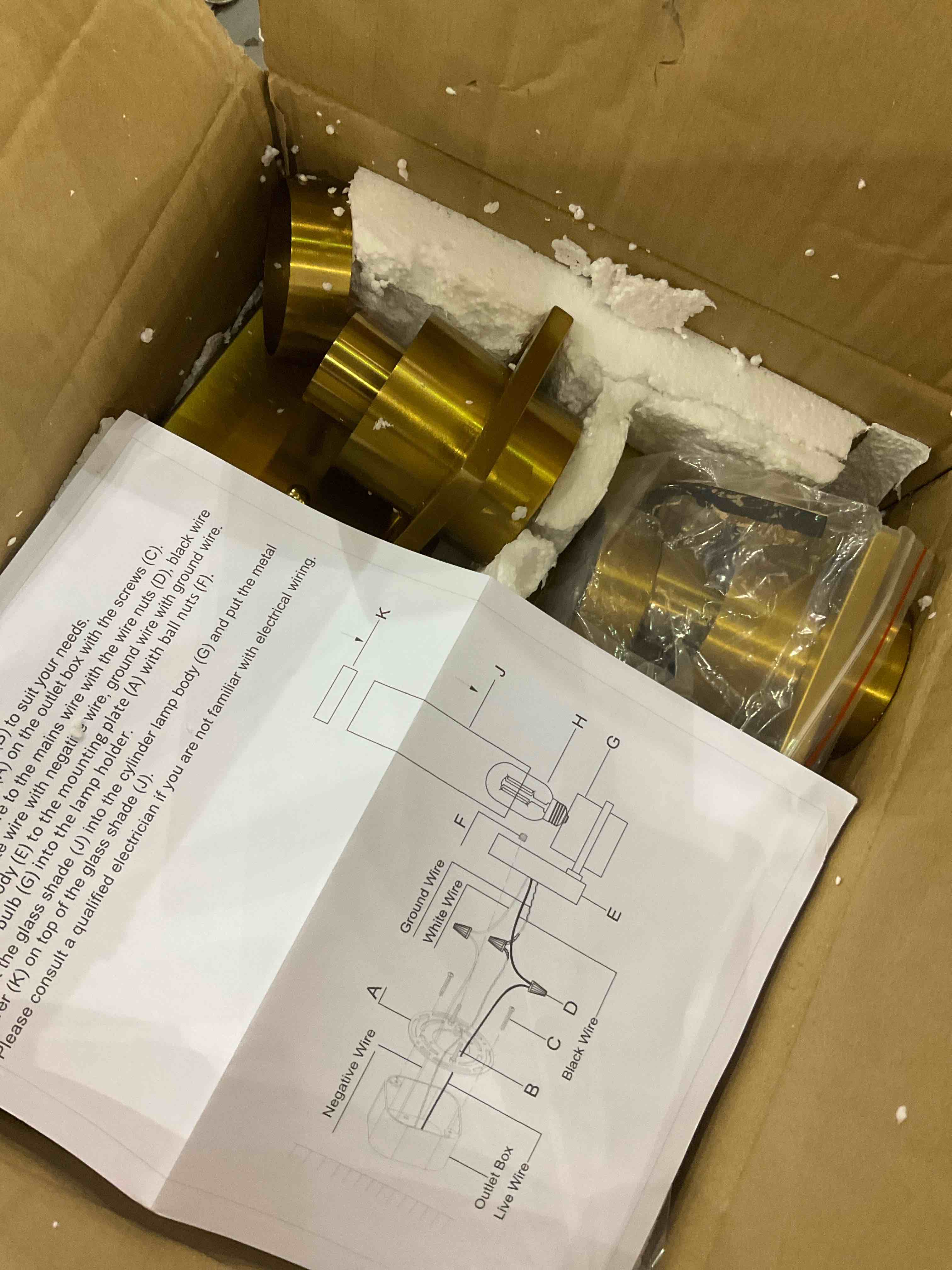 https://s3.amazonaws.com/lotting-images-prod/bidfta/EXS00665680_1697460197338.jpeg