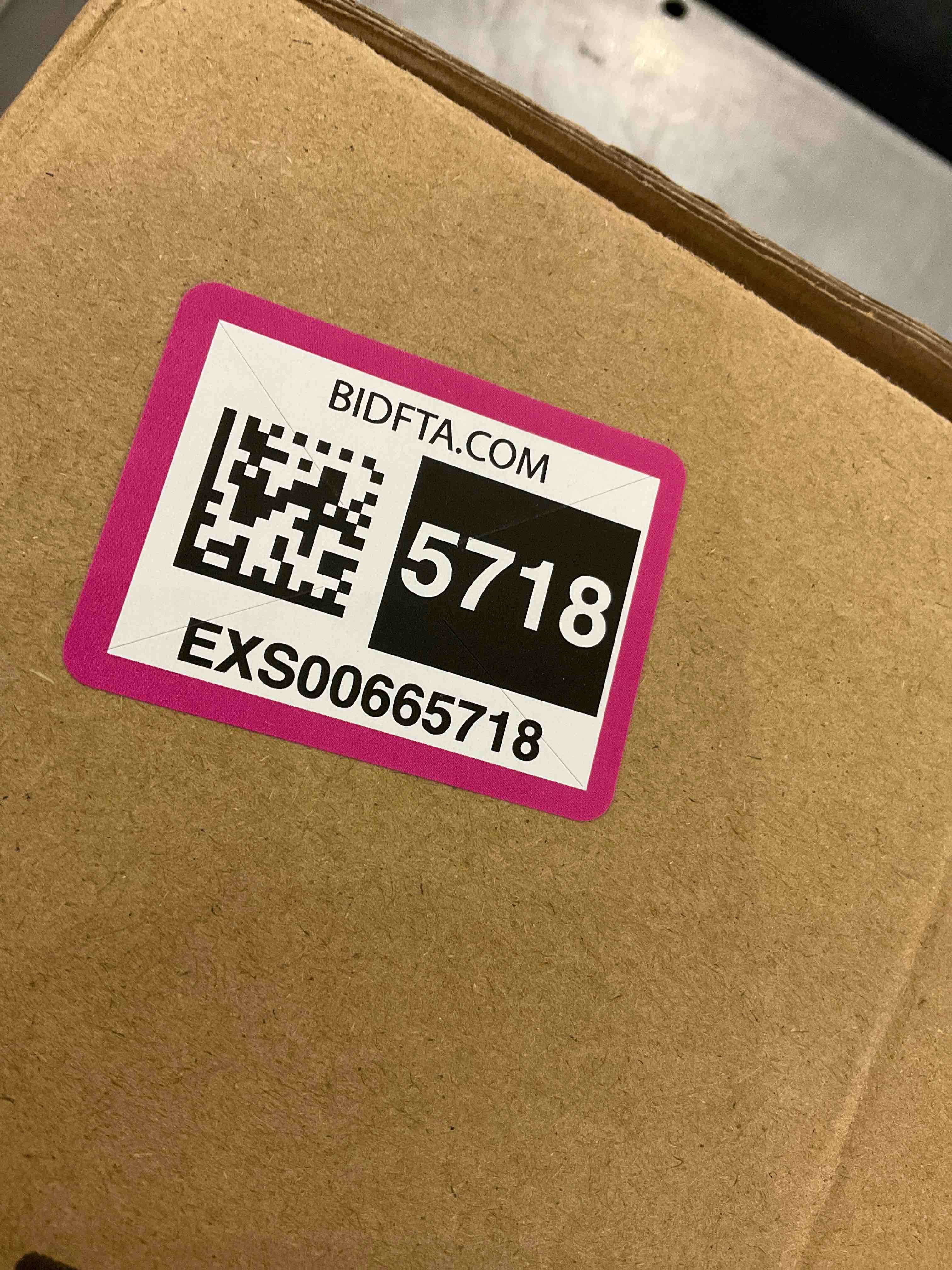 https://s3.amazonaws.com/lotting-images-prod/bidfta/EXS00665718_1697466397227.jpeg