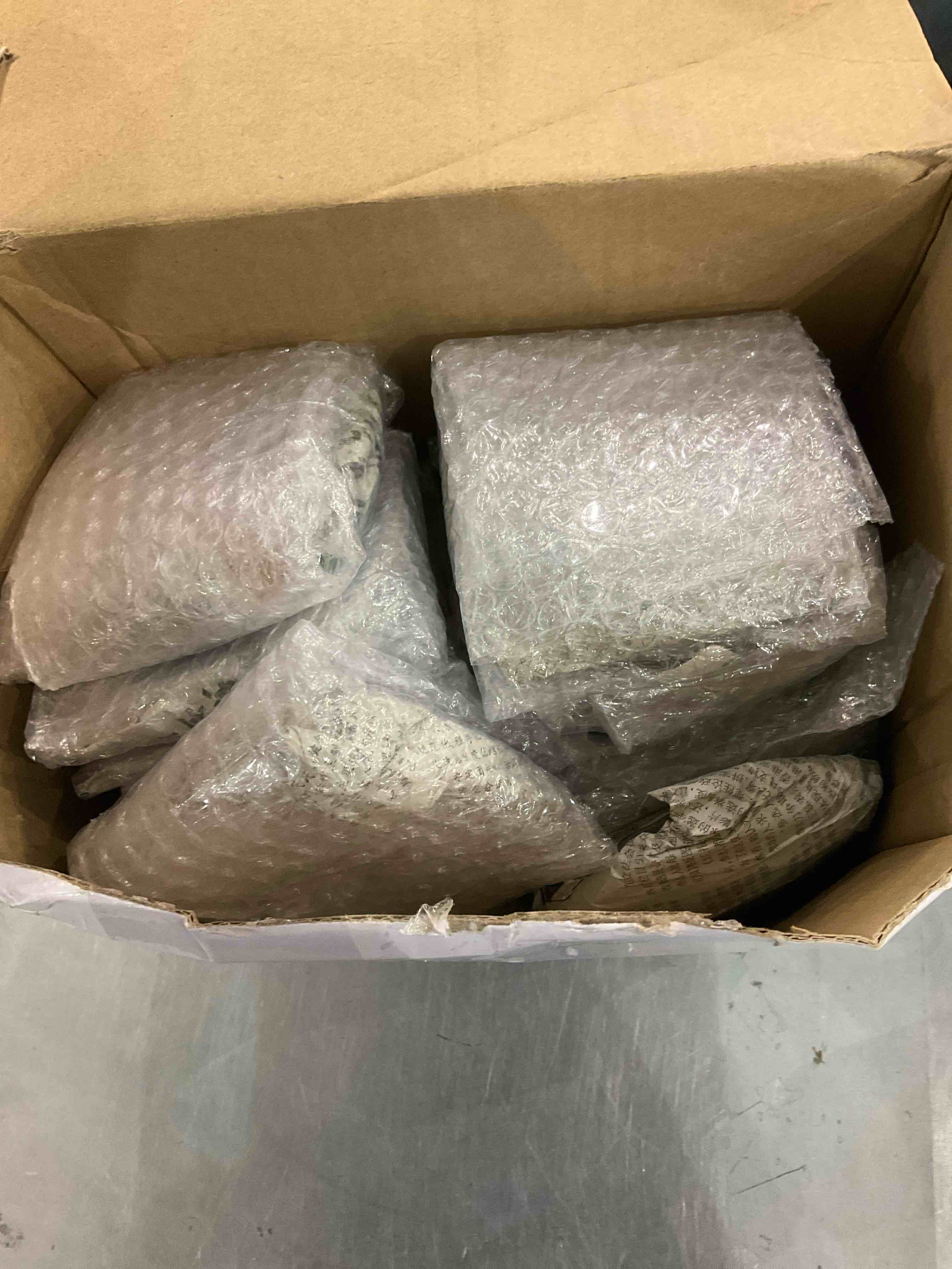 https://s3.amazonaws.com/lotting-images-prod/bidfta/EXS00666934_1697457563321.jpeg