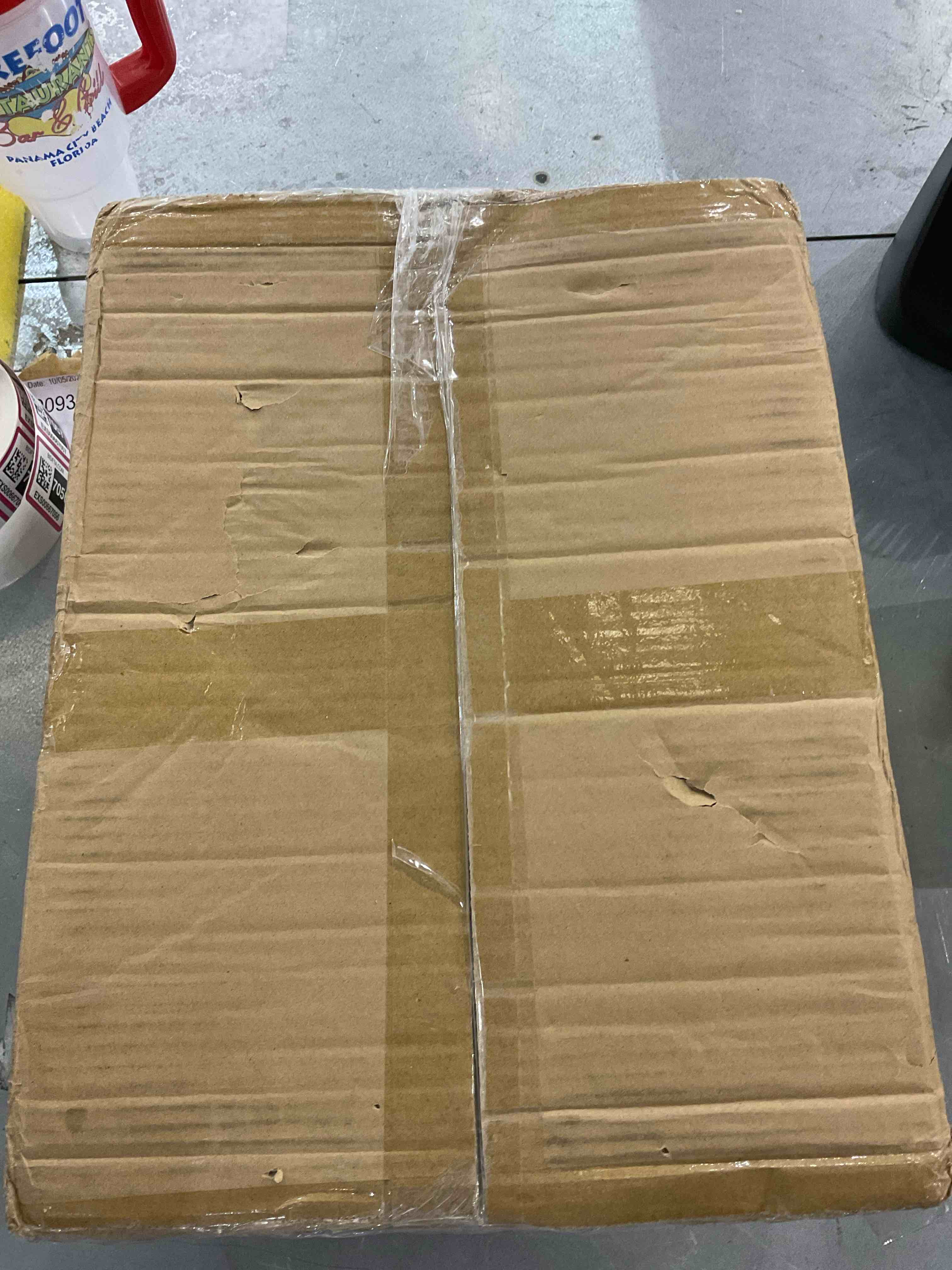 https://s3.amazonaws.com/lotting-images-prod/bidfta/EXS00667056_1696598724902.jpeg