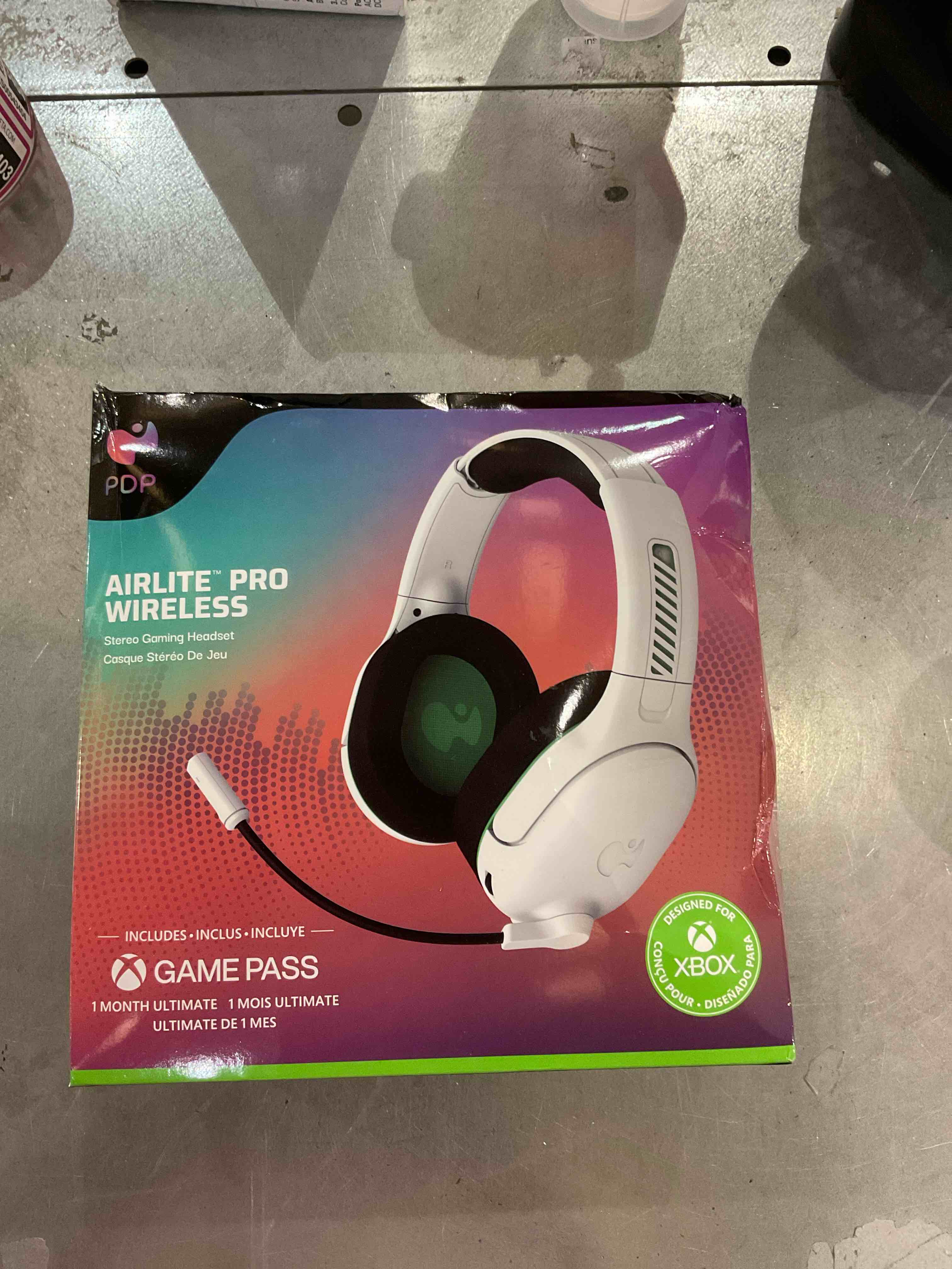 https://s3.amazonaws.com/lotting-images-prod/bidfta/EXS00667244_1696862131471.jpeg