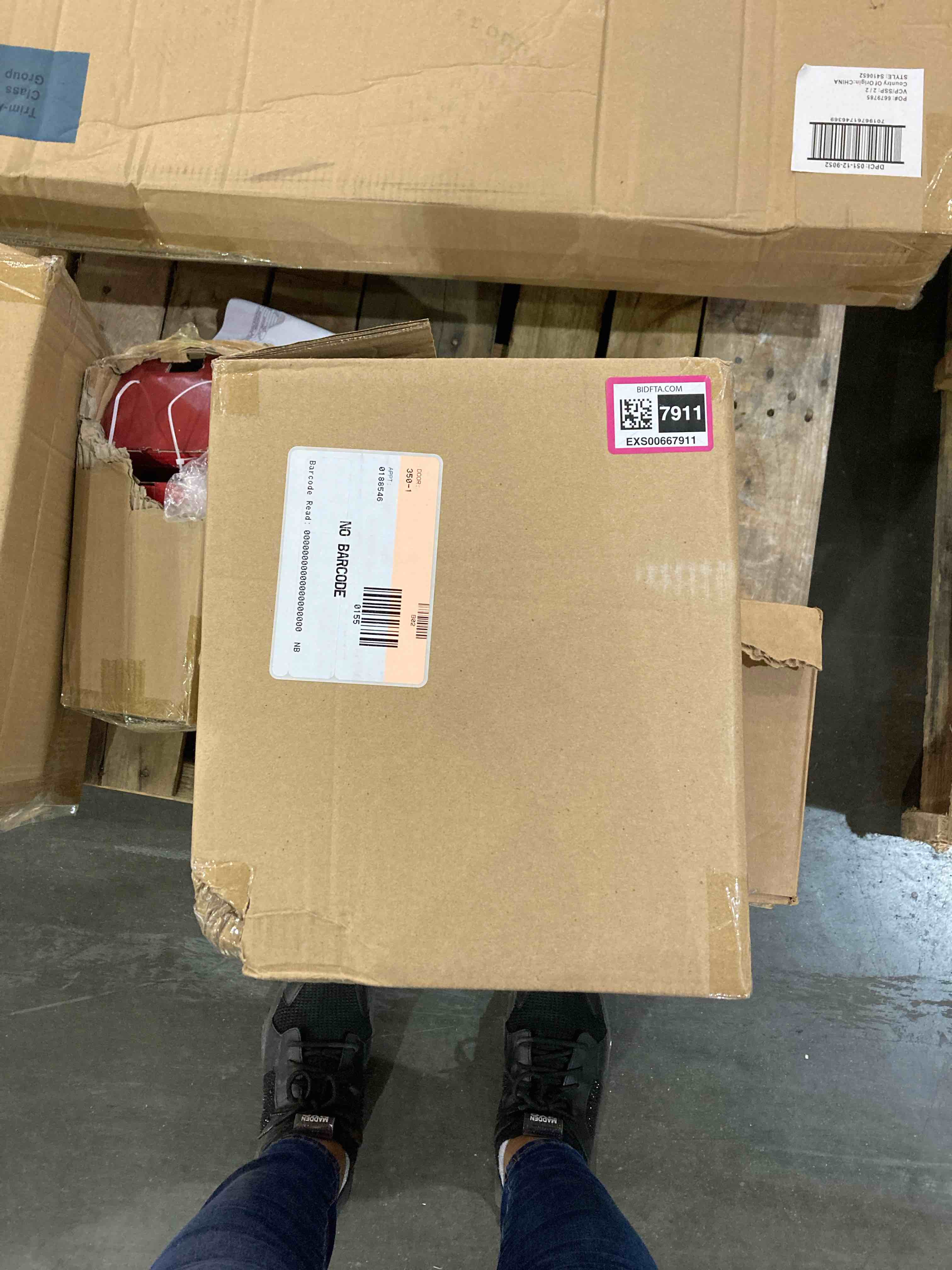 https://s3.amazonaws.com/lotting-images-prod/bidfta/EXS00667911_1697154458881.jpeg