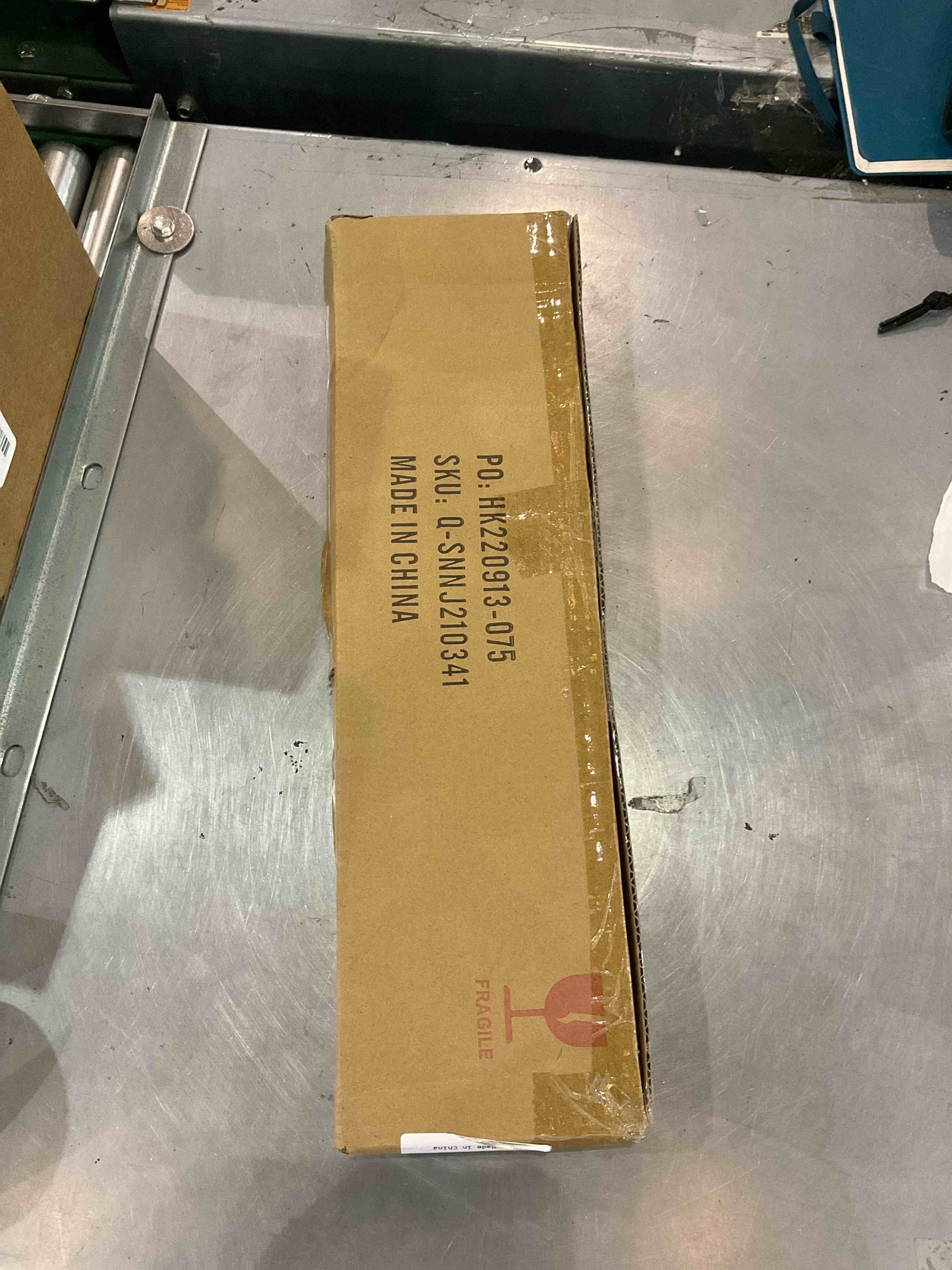https://s3.amazonaws.com/lotting-images-prod/bidfta/EXS00669356_1697221918872.jpeg