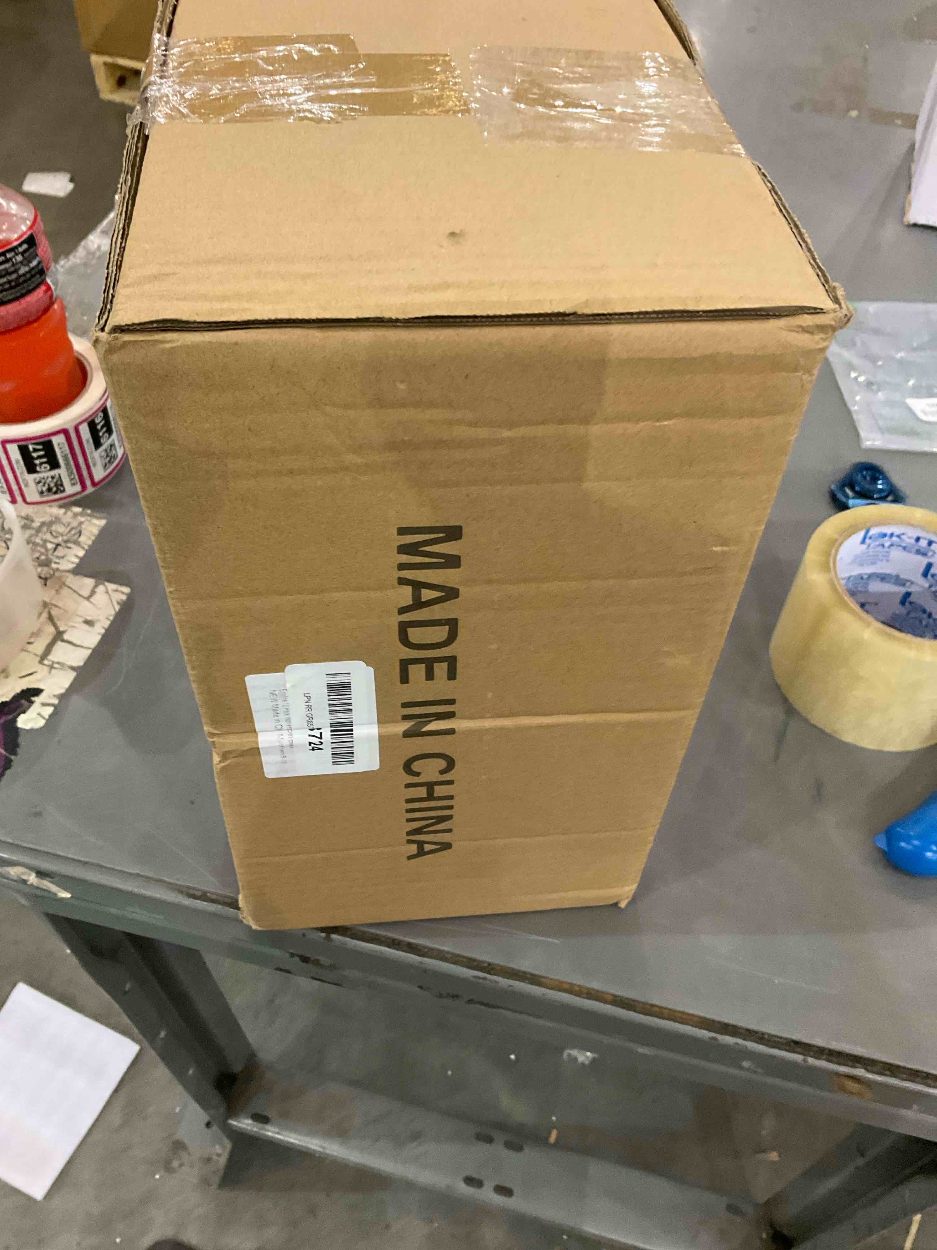 https://s3.amazonaws.com/lotting-images-prod/bidfta/EXS00669537_1697222813575.jpeg