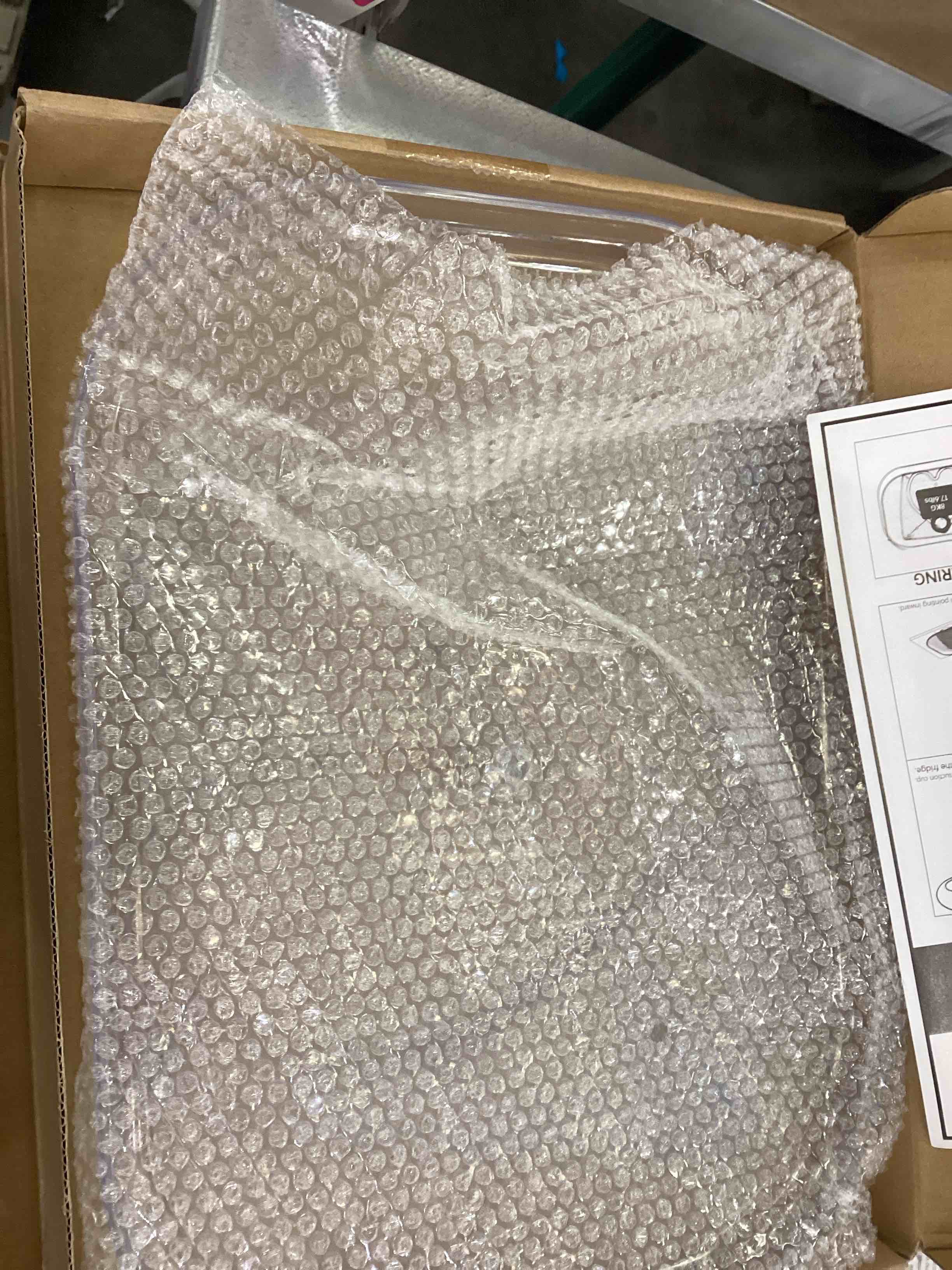 https://s3.amazonaws.com/lotting-images-prod/bidfta/EXS00672019_1703700141381.jpeg