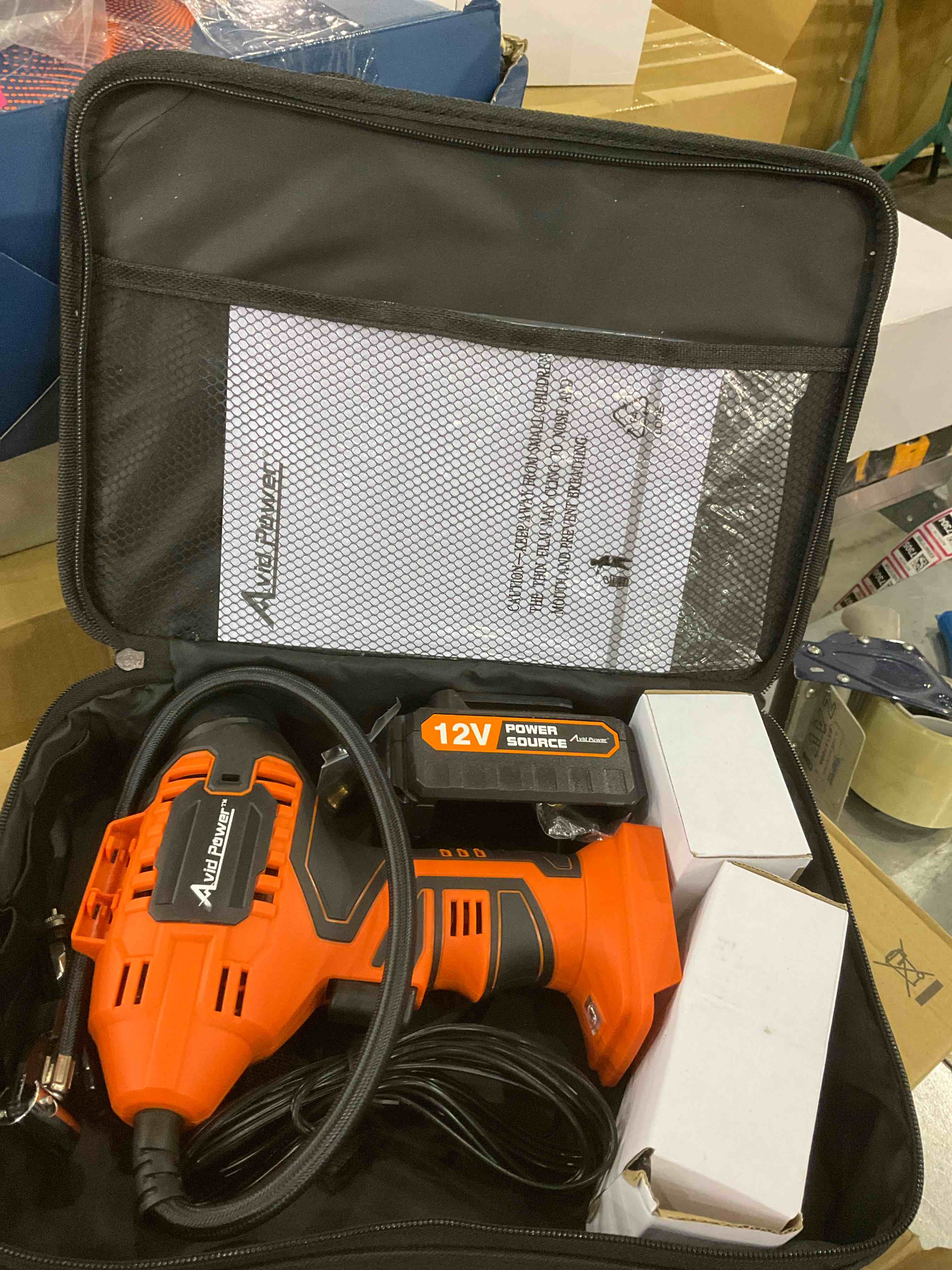 https://s3.amazonaws.com/lotting-images-prod/bidfta/EXS00673173_1703854947540.jpeg