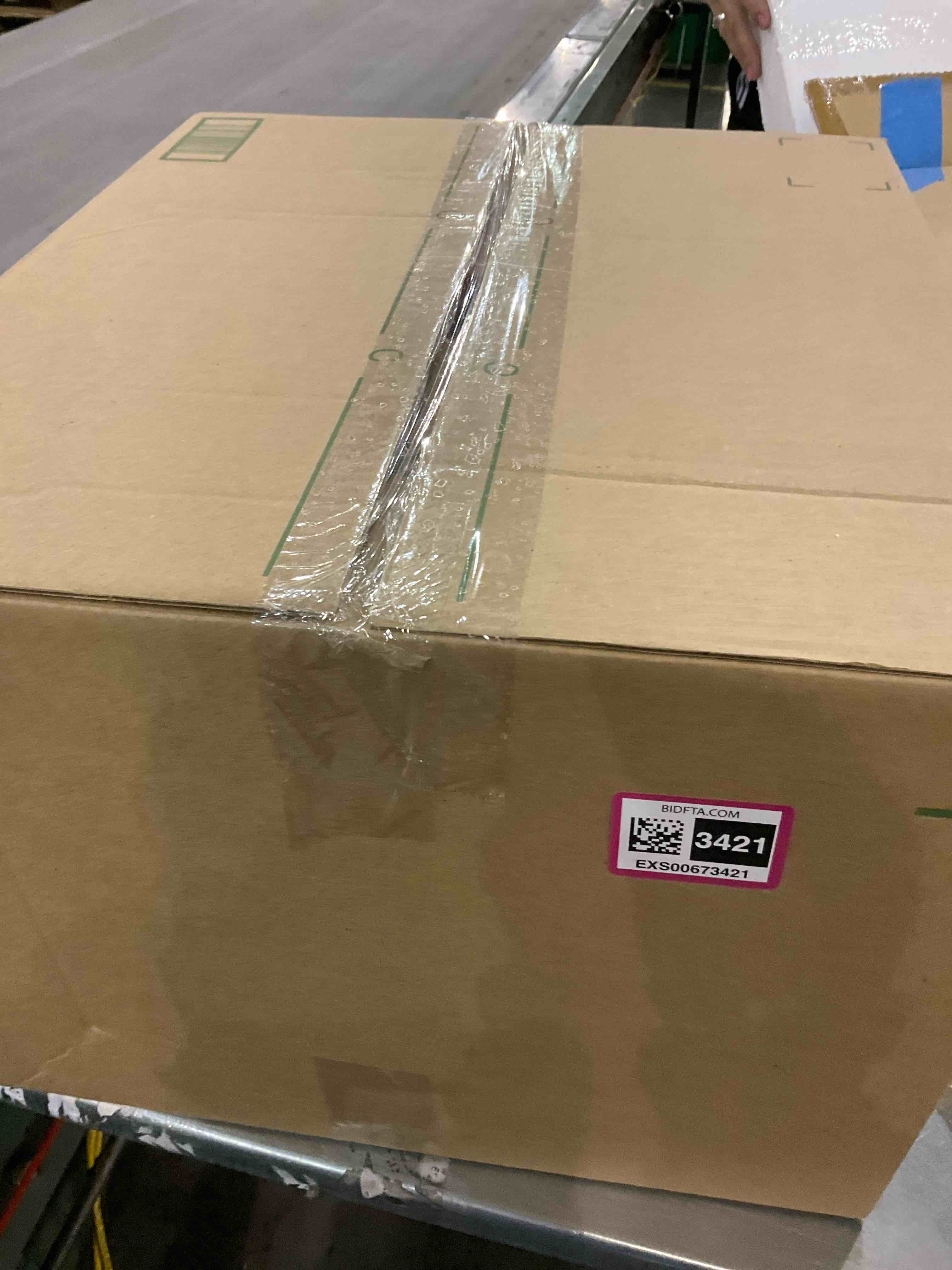 https://s3.amazonaws.com/lotting-images-prod/bidfta/EXS00673421_1704890519065.jpeg