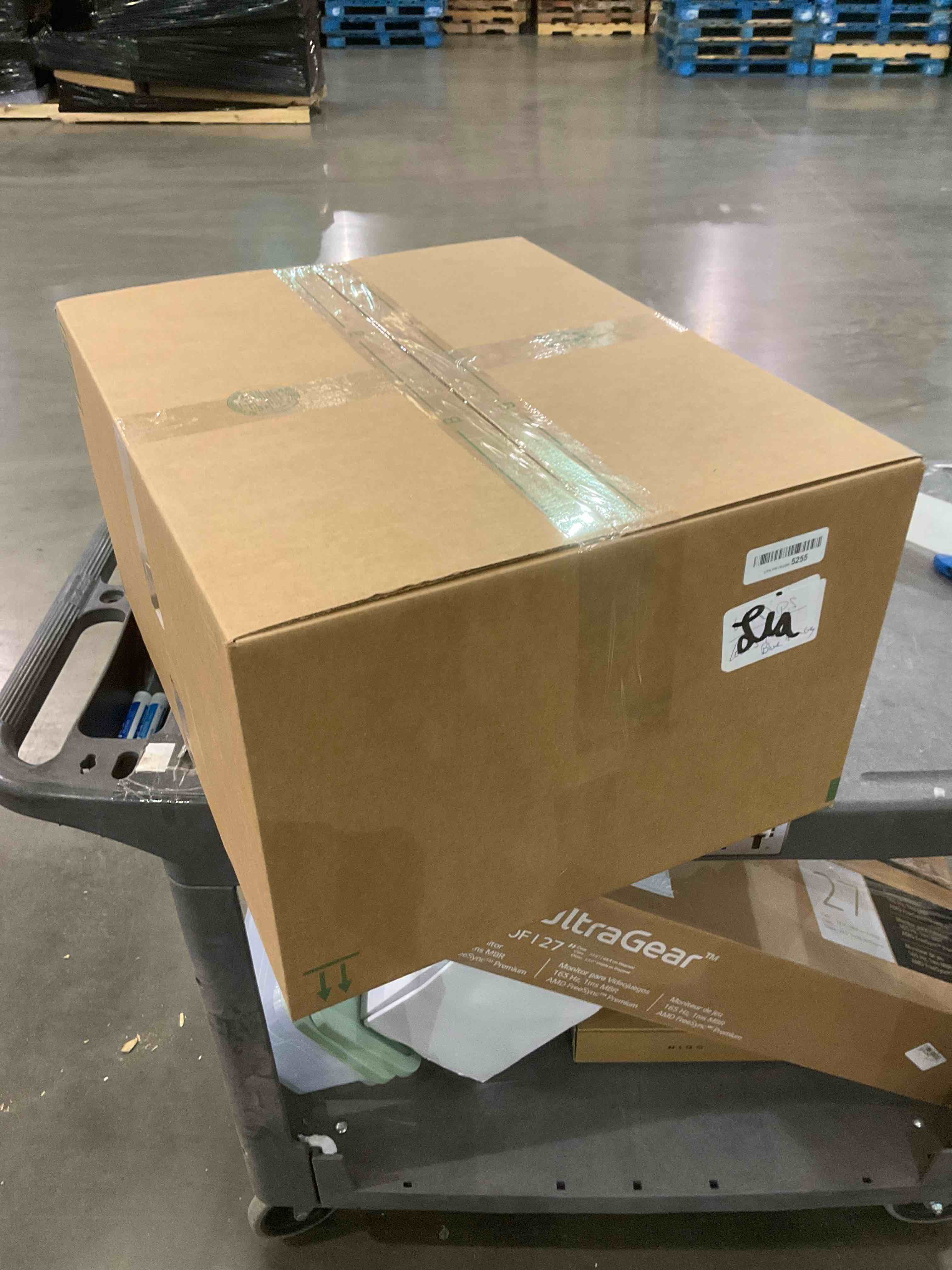 https://s3.amazonaws.com/lotting-images-prod/bidfta/EXS00673479_1704984901561.jpeg