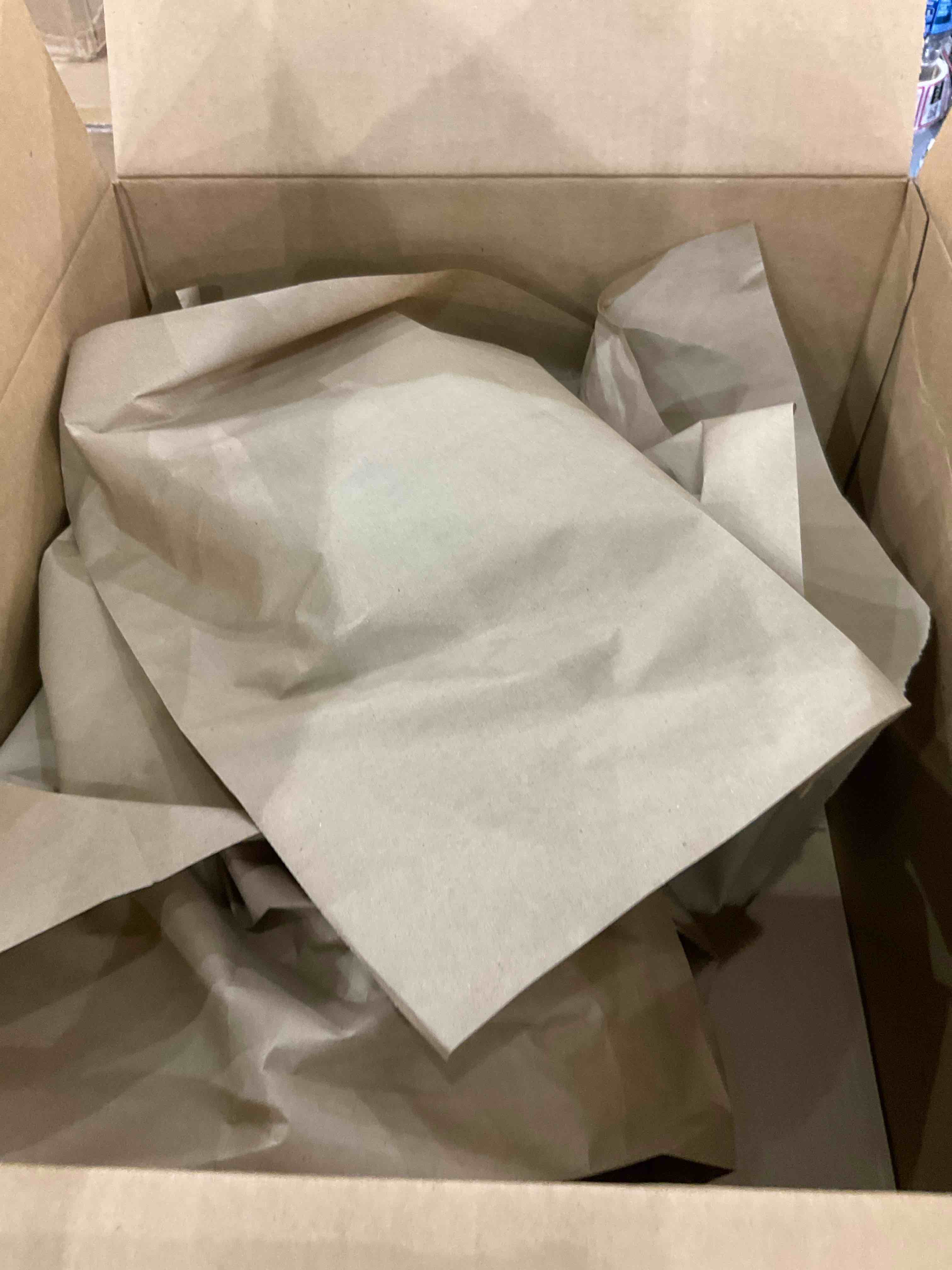 https://s3.amazonaws.com/lotting-images-prod/bidfta/EXS00673490_1704977098082.jpeg