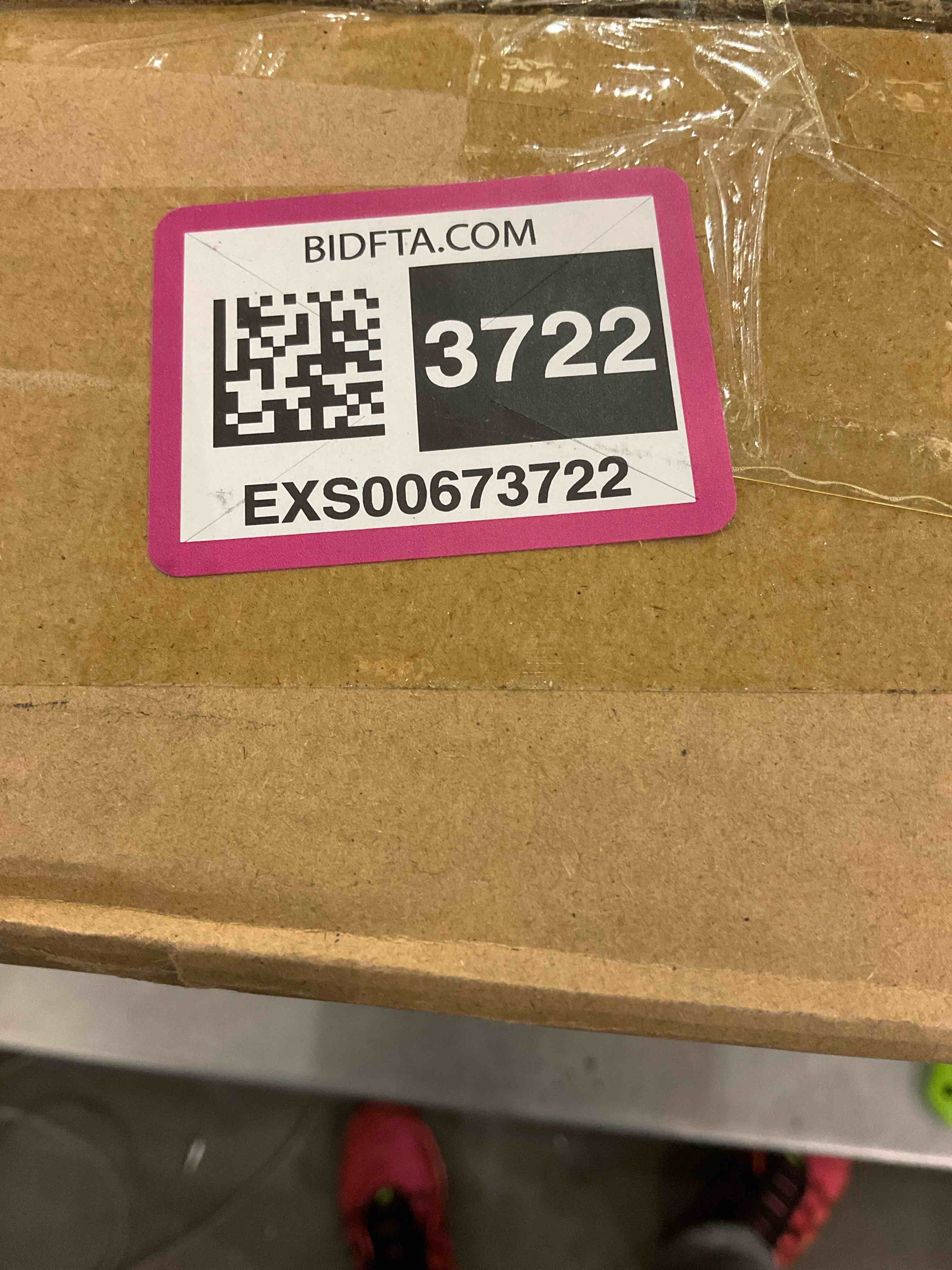 https://s3.amazonaws.com/lotting-images-prod/bidfta/EXS00673722_1704296620194.jpeg
