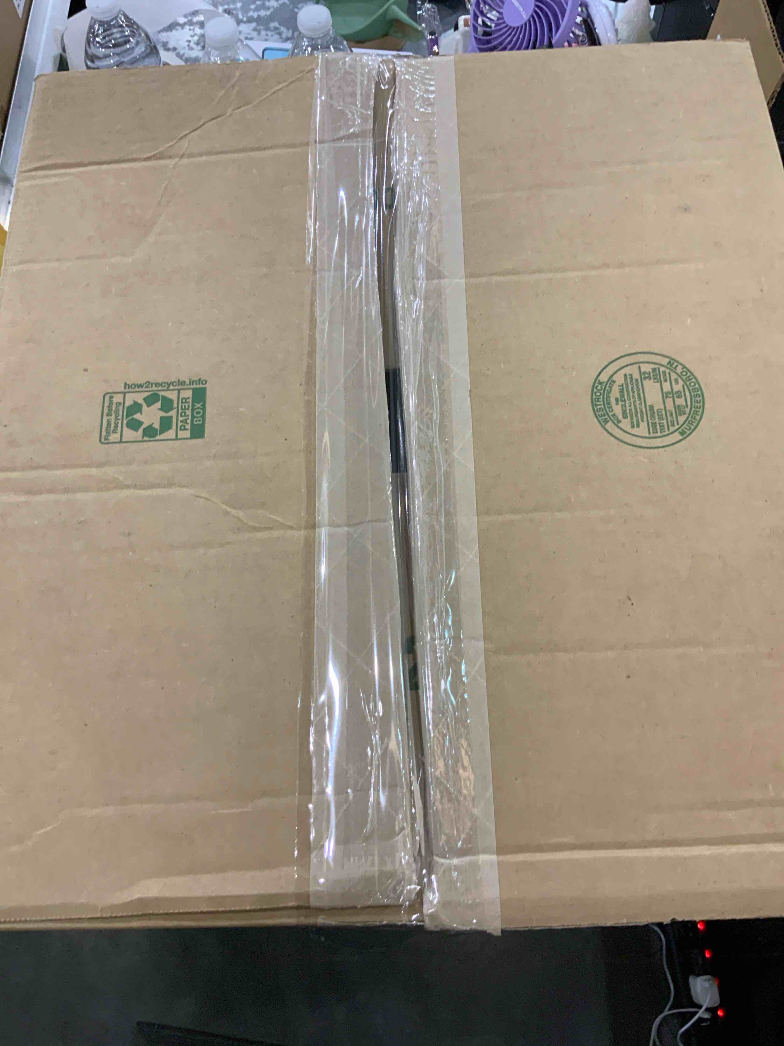 https://s3.amazonaws.com/lotting-images-prod/bidfta/EXS00673920_1704300696572.jpeg