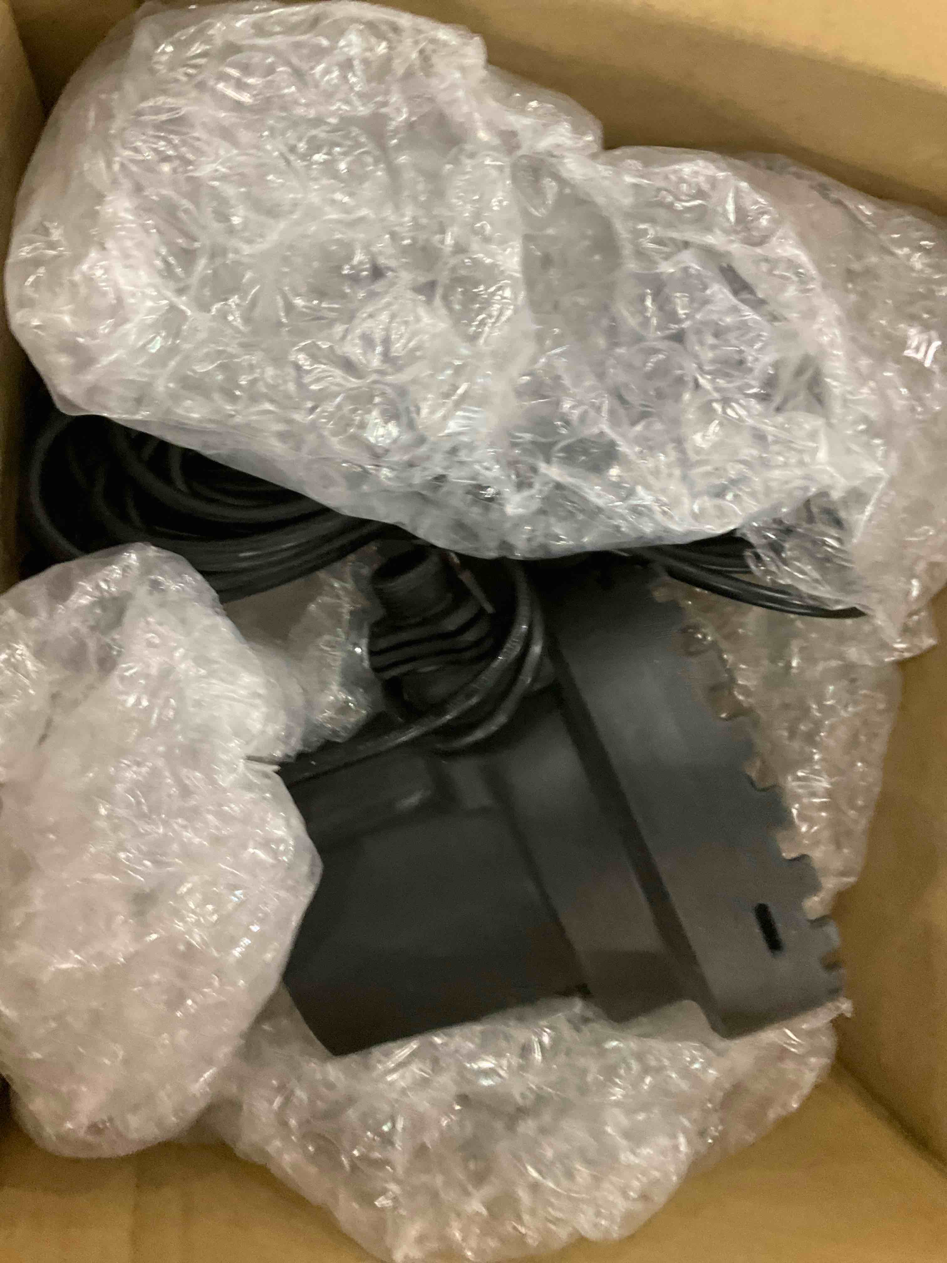 https://s3.amazonaws.com/lotting-images-prod/bidfta/EXS00673960_1704300760143.jpeg