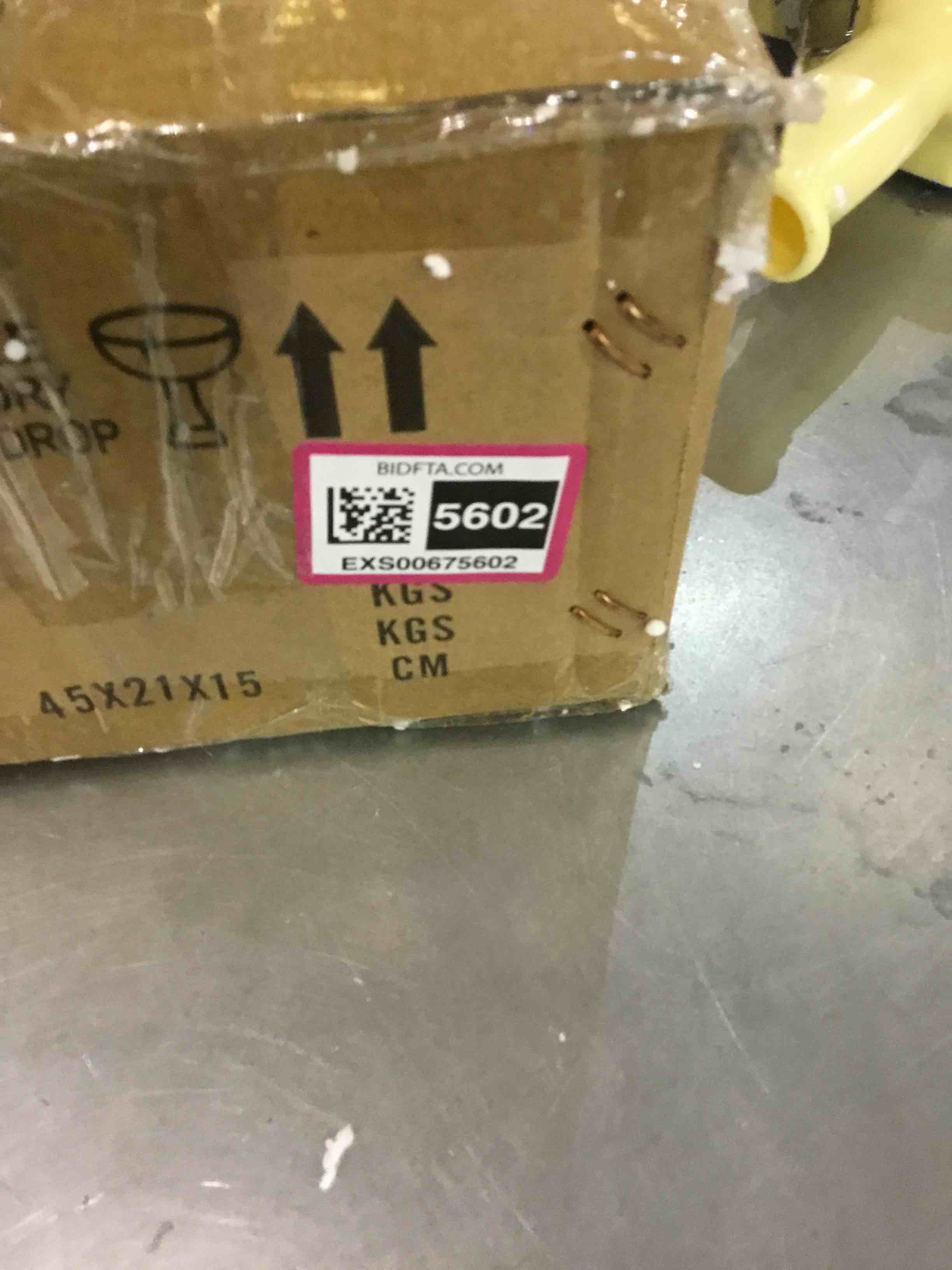 https://s3.amazonaws.com/lotting-images-prod/bidfta/EXS00675602_1703175031050.jpeg