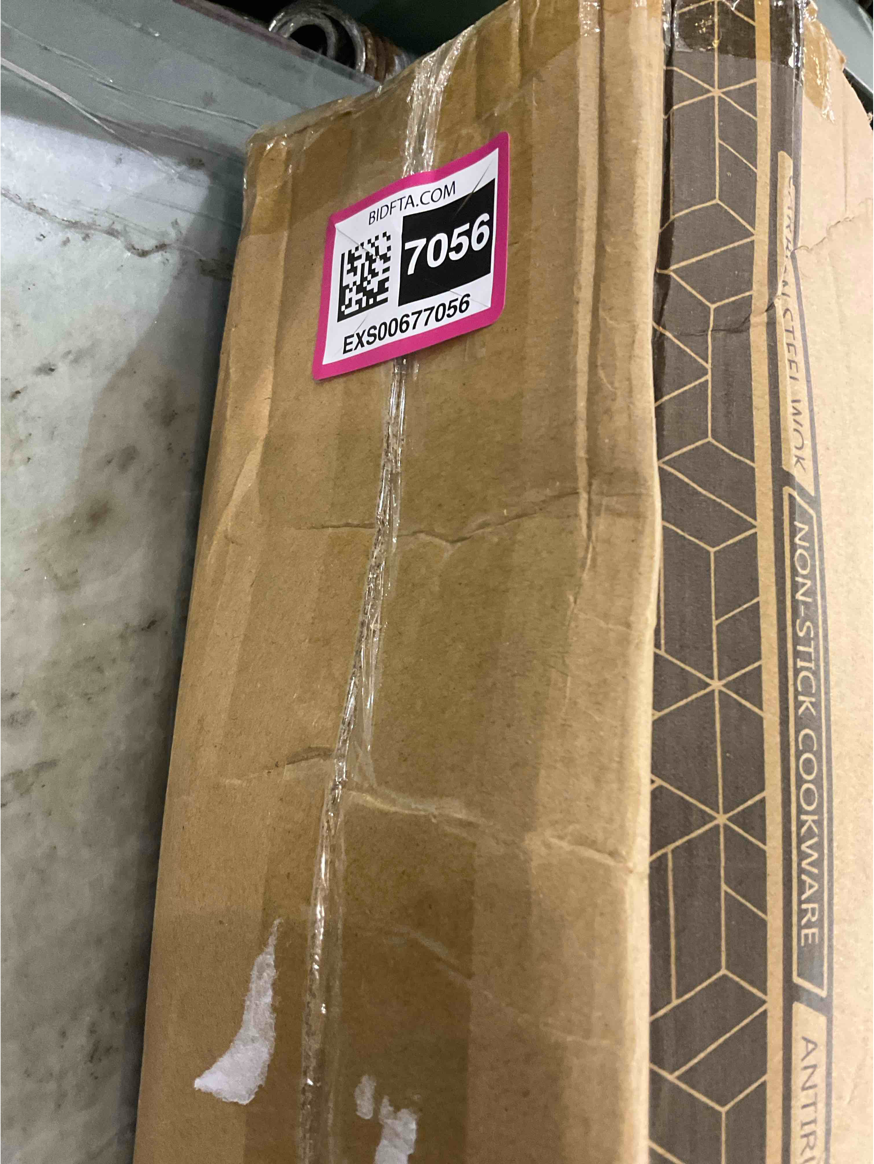 https://s3.amazonaws.com/lotting-images-prod/bidfta/EXS00677056_1703085543190.jpeg
