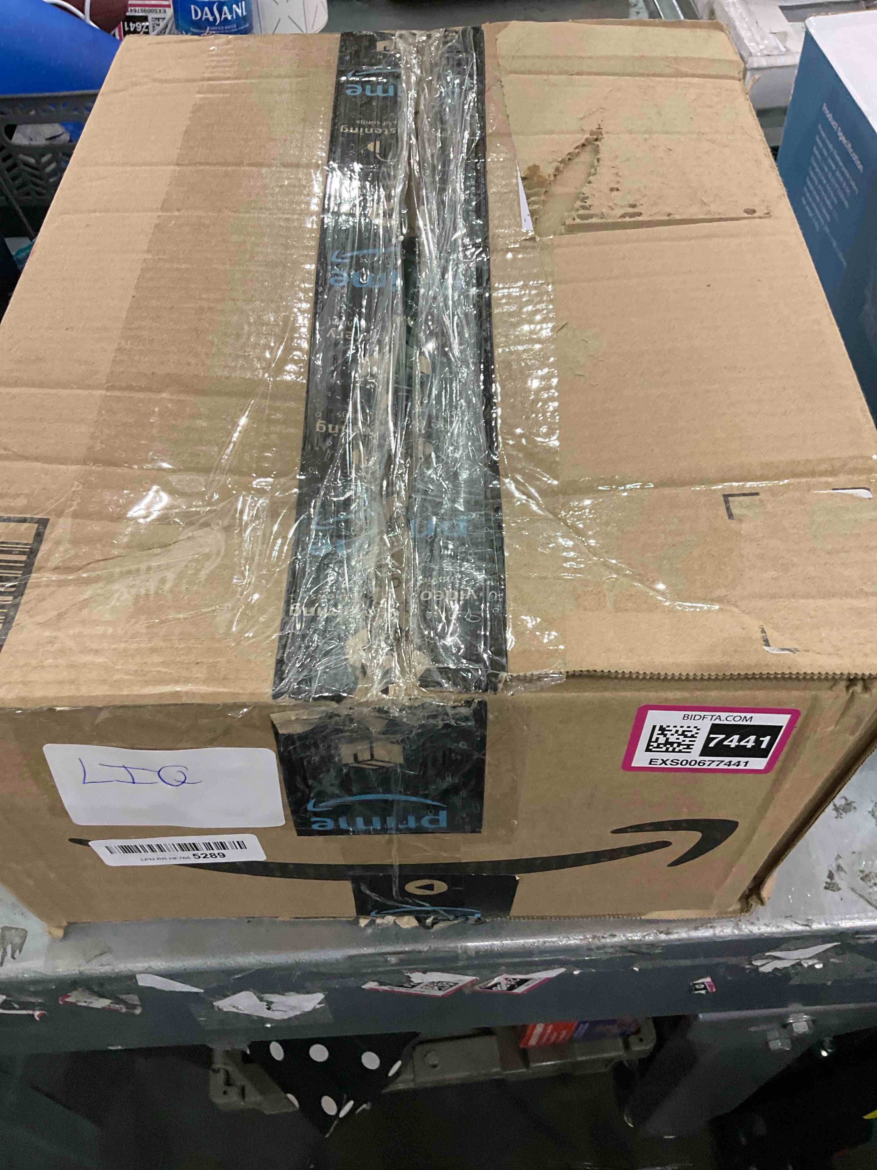 https://s3.amazonaws.com/lotting-images-prod/bidfta/EXS00677441_1704456931824.jpeg