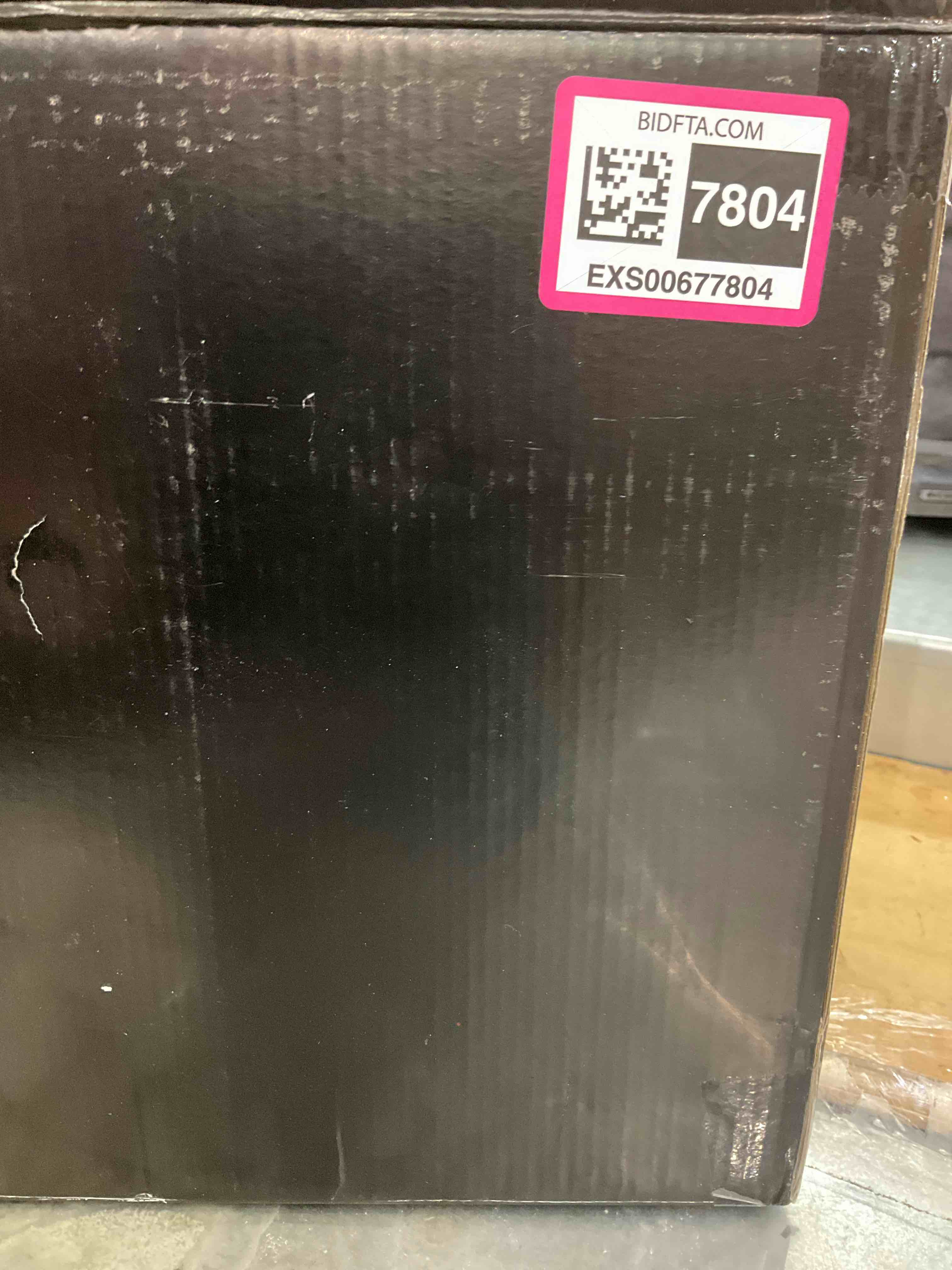 https://s3.amazonaws.com/lotting-images-prod/bidfta/EXS00677804_1703097468838.jpeg
