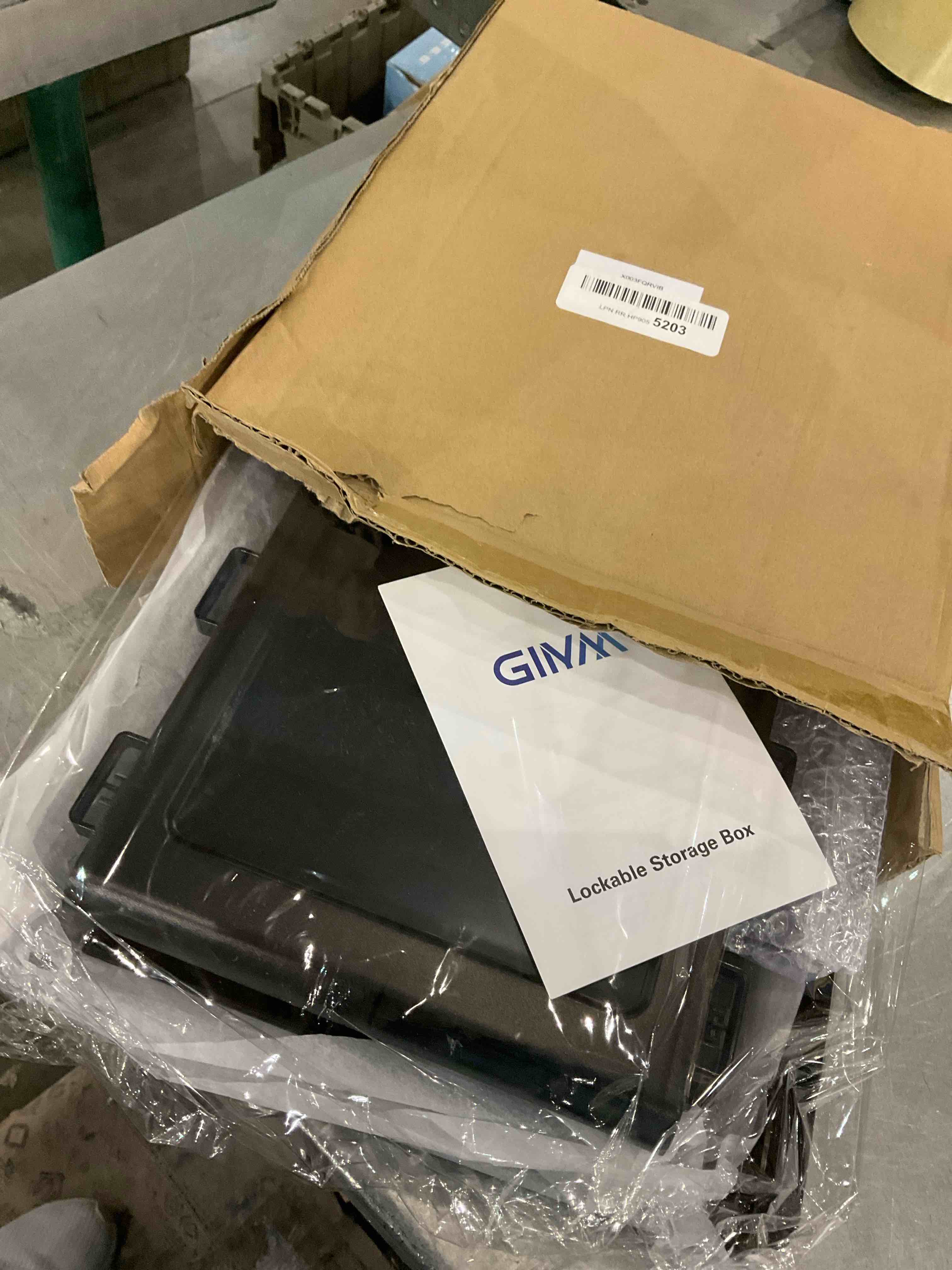 https://s3.amazonaws.com/lotting-images-prod/bidfta/EXS00677974_1703162127773.jpeg