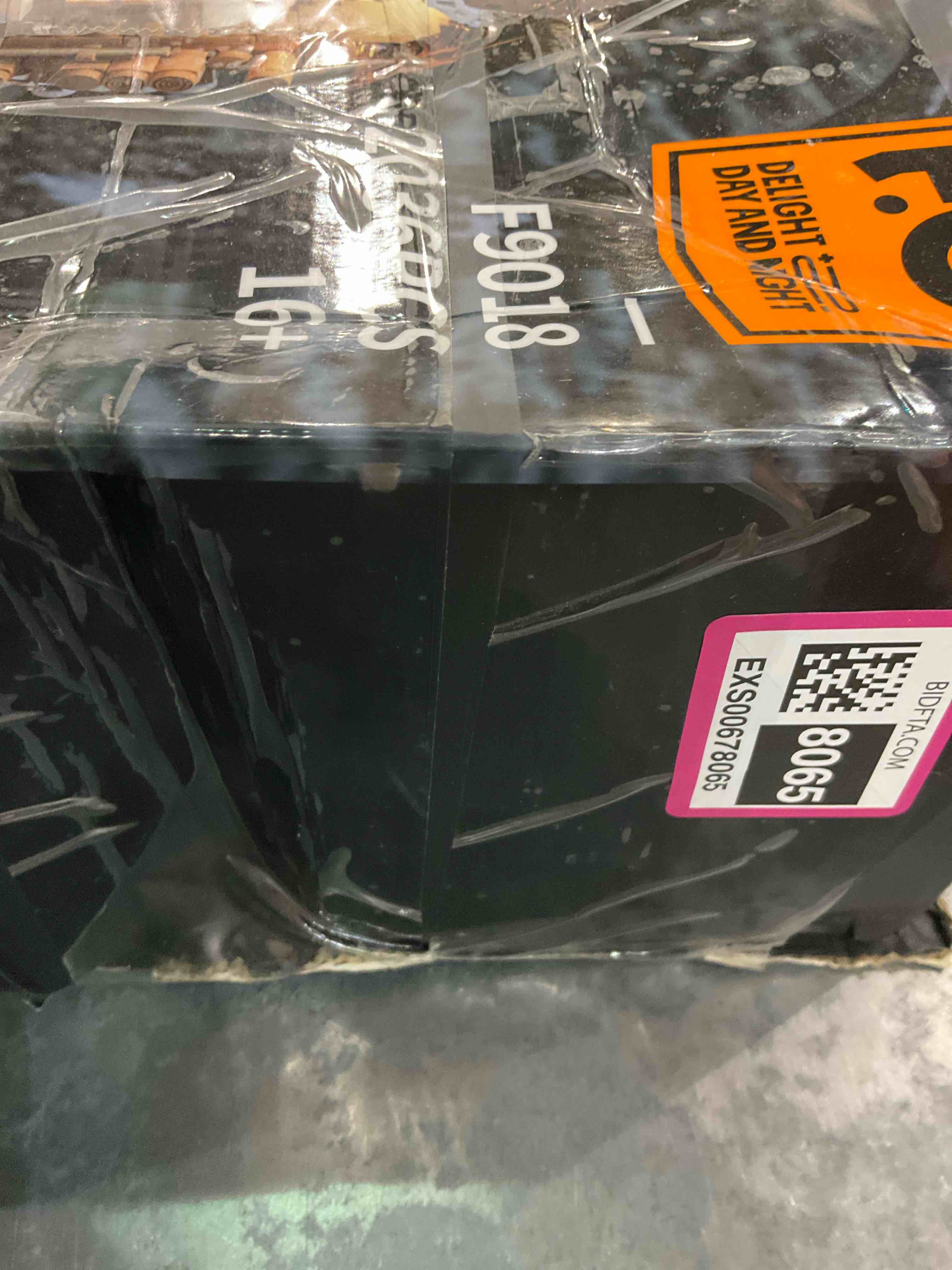 https://s3.amazonaws.com/lotting-images-prod/bidfta/EXS00678065_1704808264746.jpeg