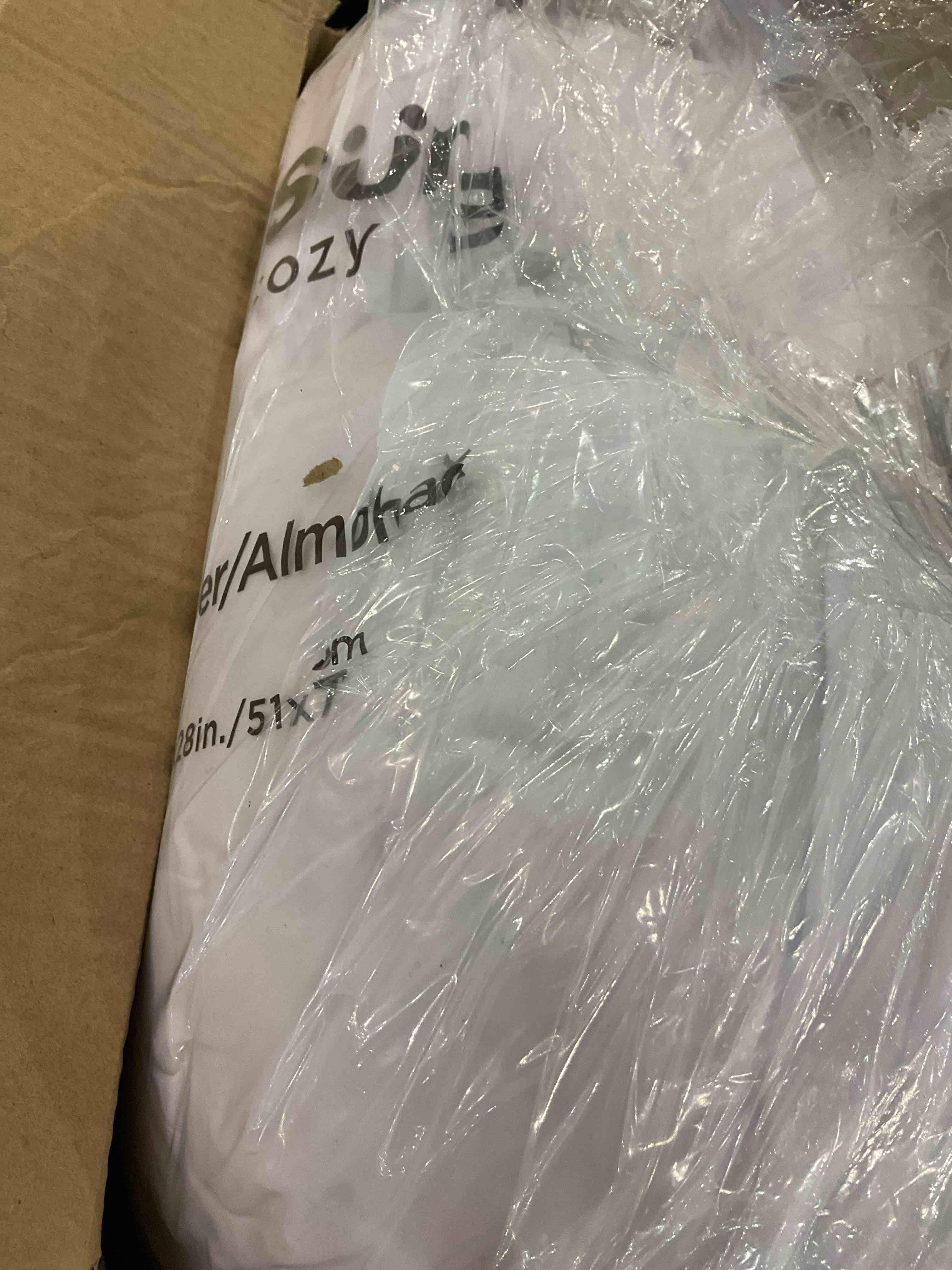 https://s3.amazonaws.com/lotting-images-prod/bidfta/EXS00678330_1704467989691.jpeg