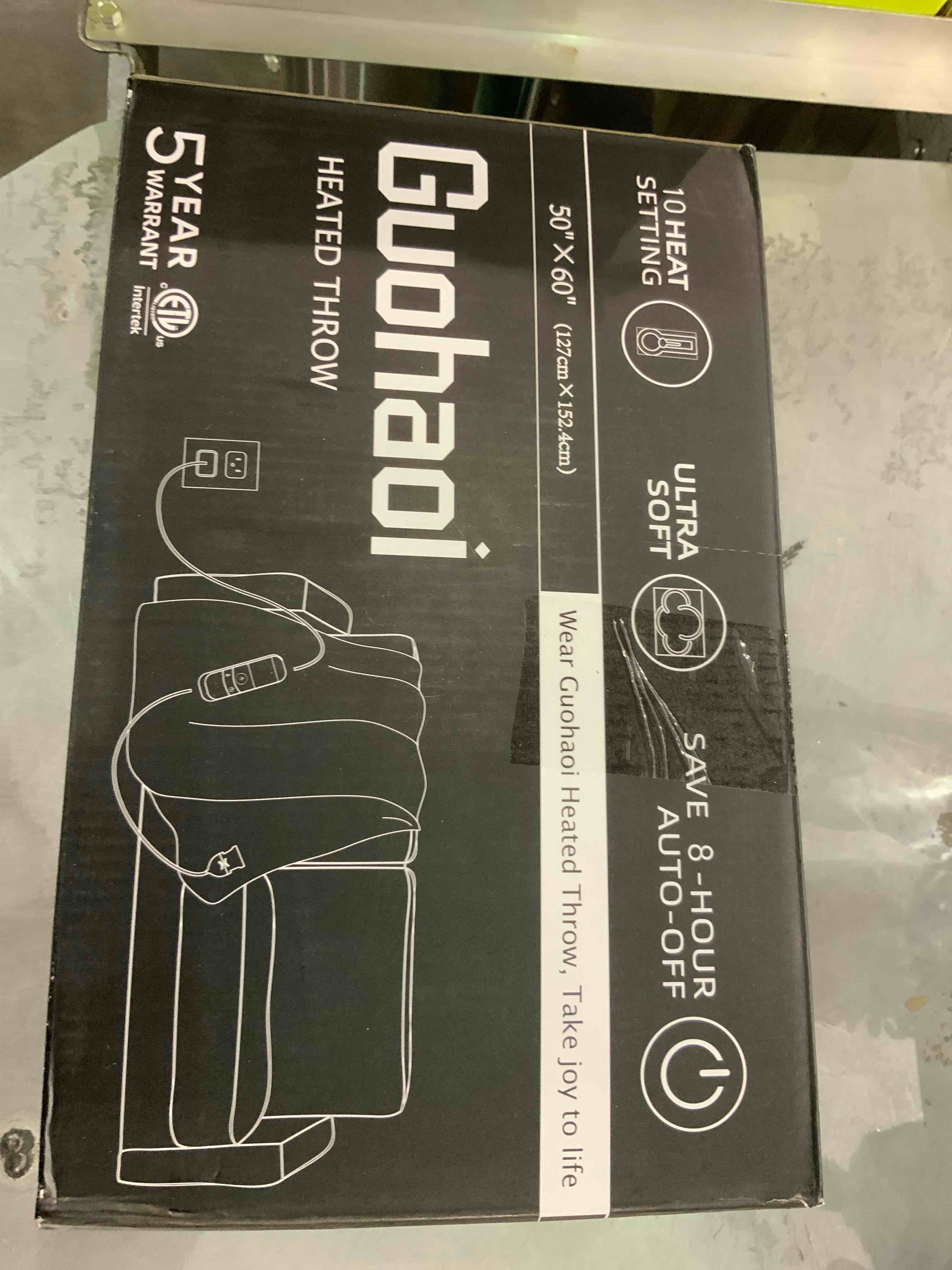 https://s3.amazonaws.com/lotting-images-prod/bidfta/EXS00678851_1704376127930.jpeg