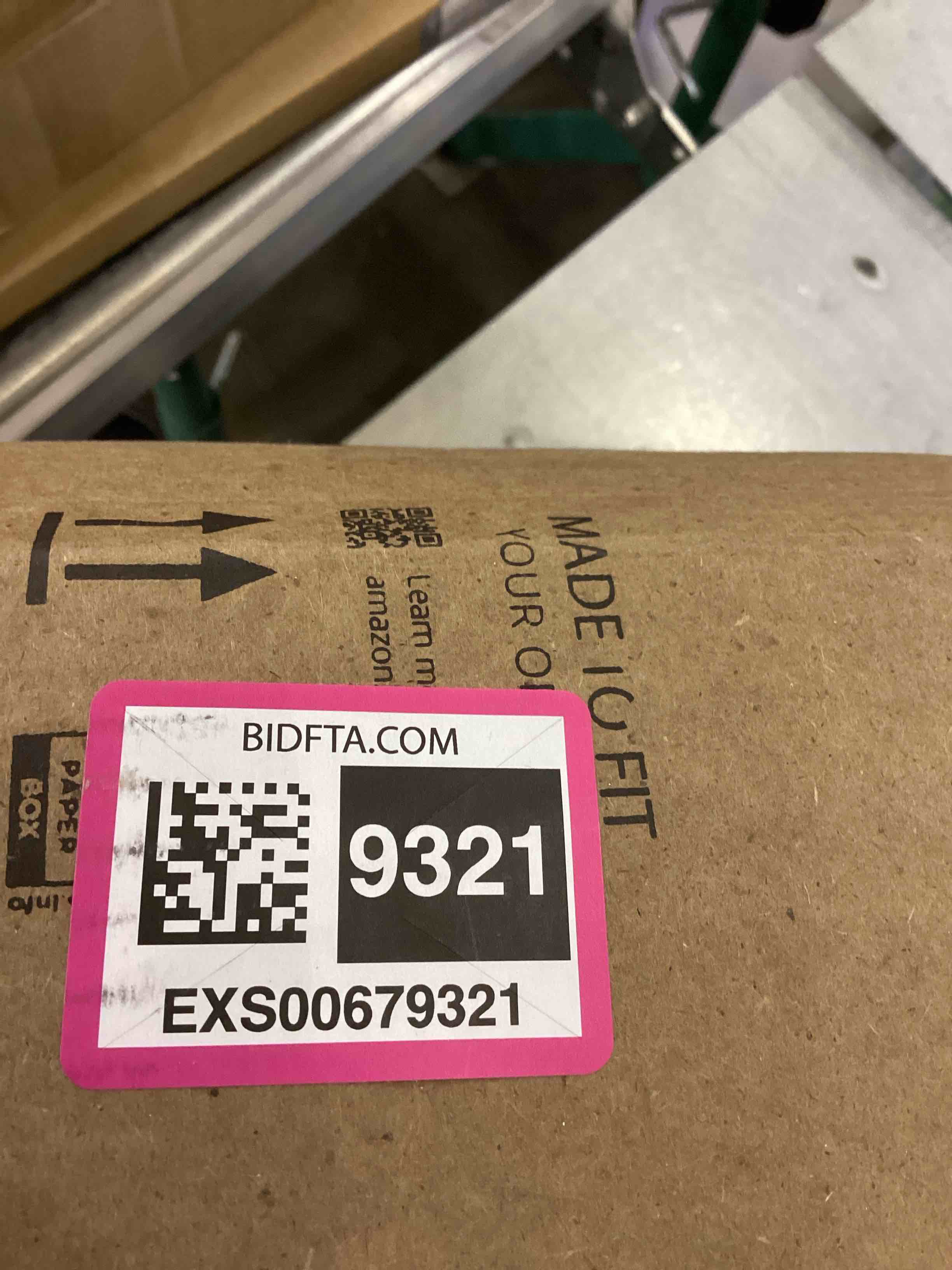 https://s3.amazonaws.com/lotting-images-prod/bidfta/EXS00679321_1703692459504.jpeg