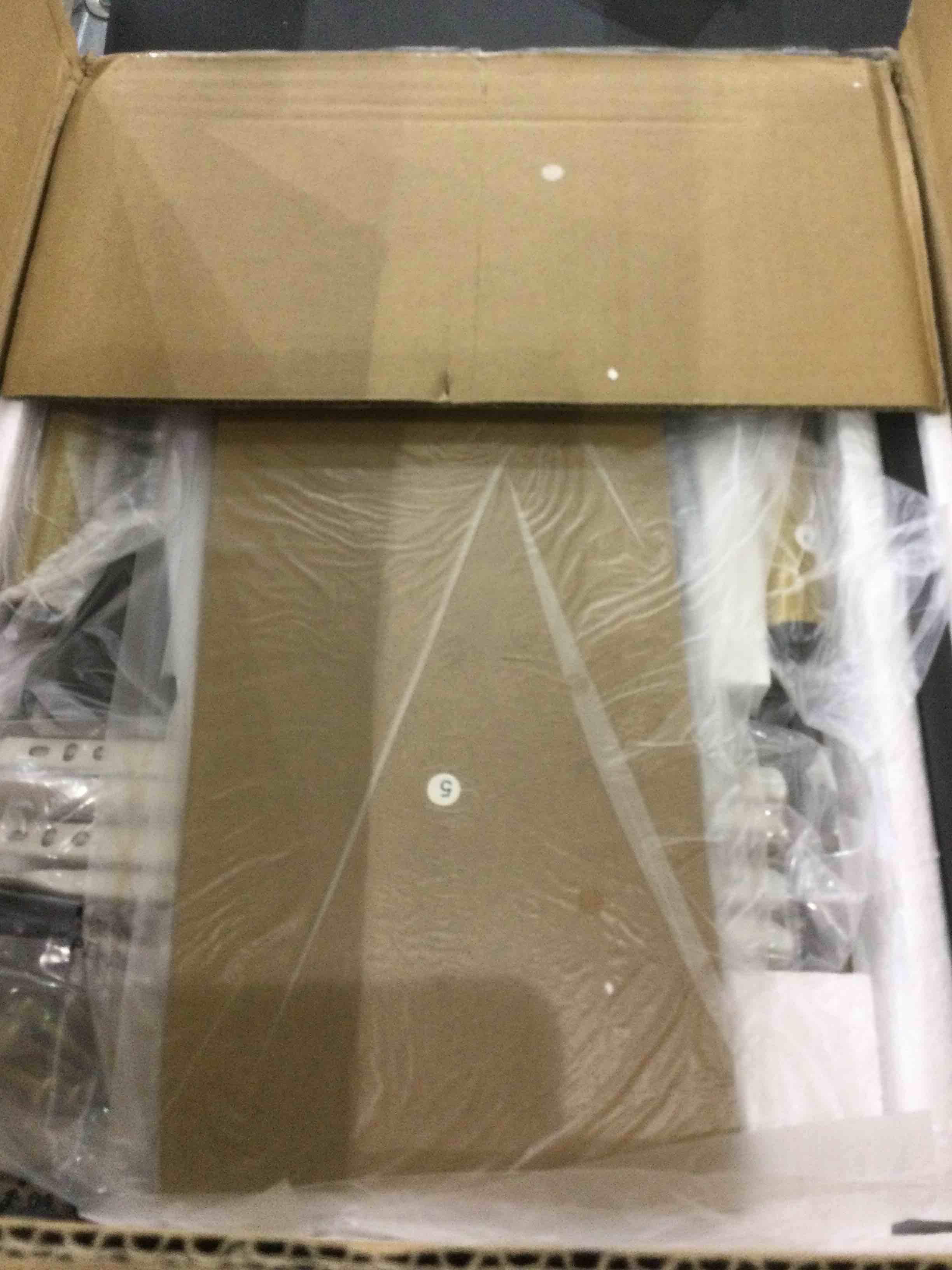 https://s3.amazonaws.com/lotting-images-prod/bidfta/EXS00679428_1703860645799.jpeg