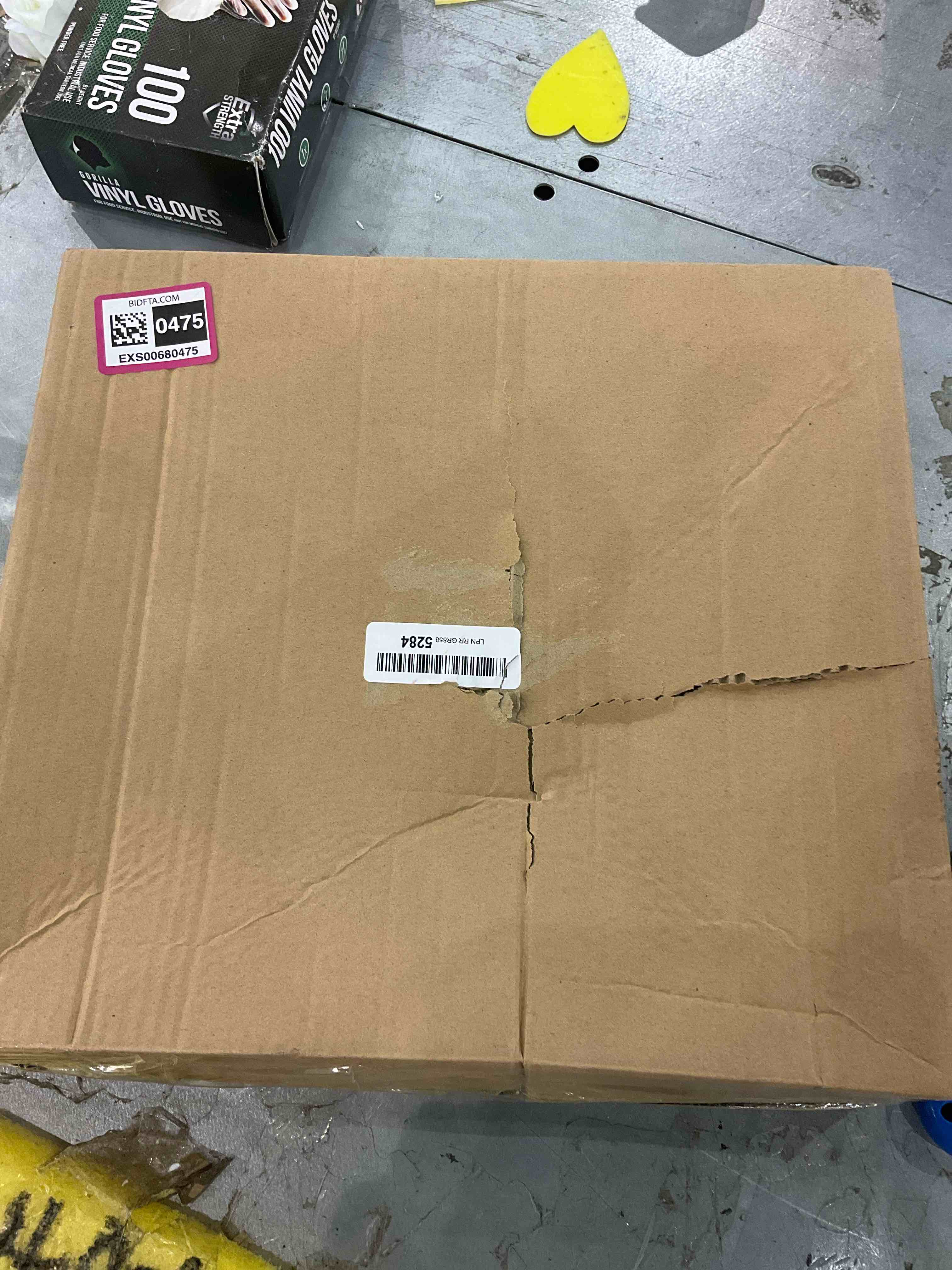 https://s3.amazonaws.com/lotting-images-prod/bidfta/EXS00680475_1698060440644.jpeg