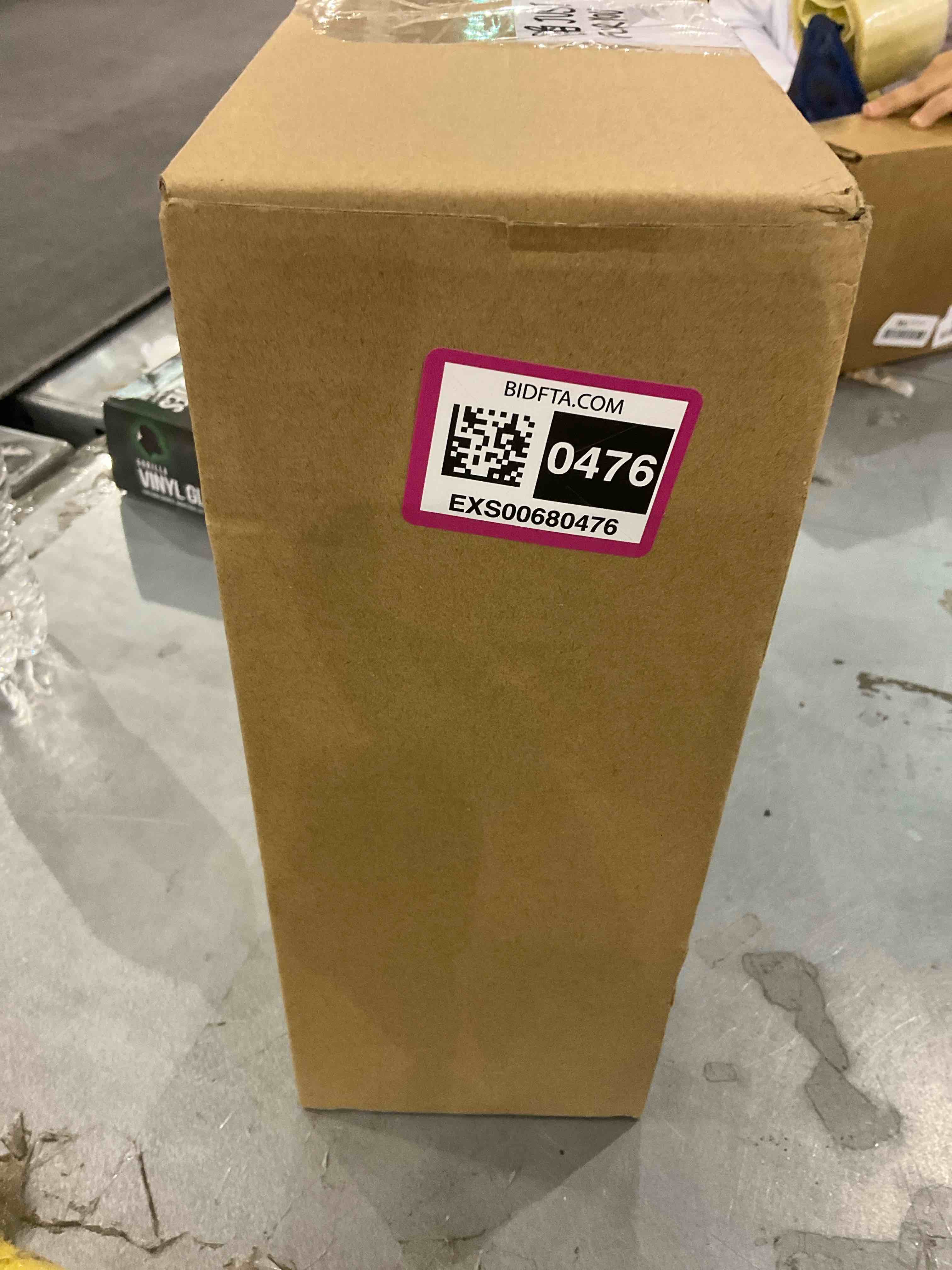 https://s3.amazonaws.com/lotting-images-prod/bidfta/EXS00680476_1698060325599.jpeg
