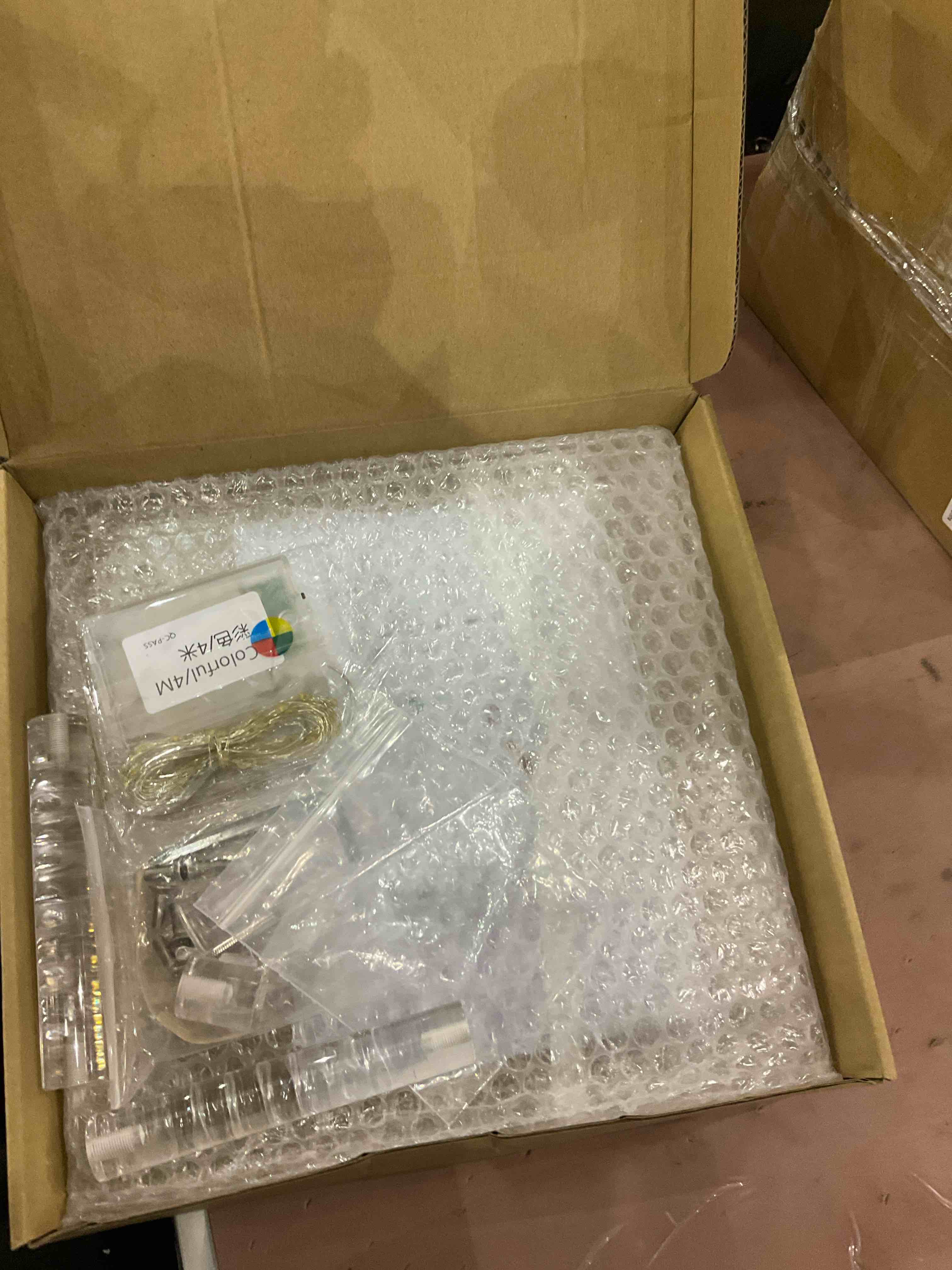 https://s3.amazonaws.com/lotting-images-prod/bidfta/EXS00681079_1697542915146.jpeg