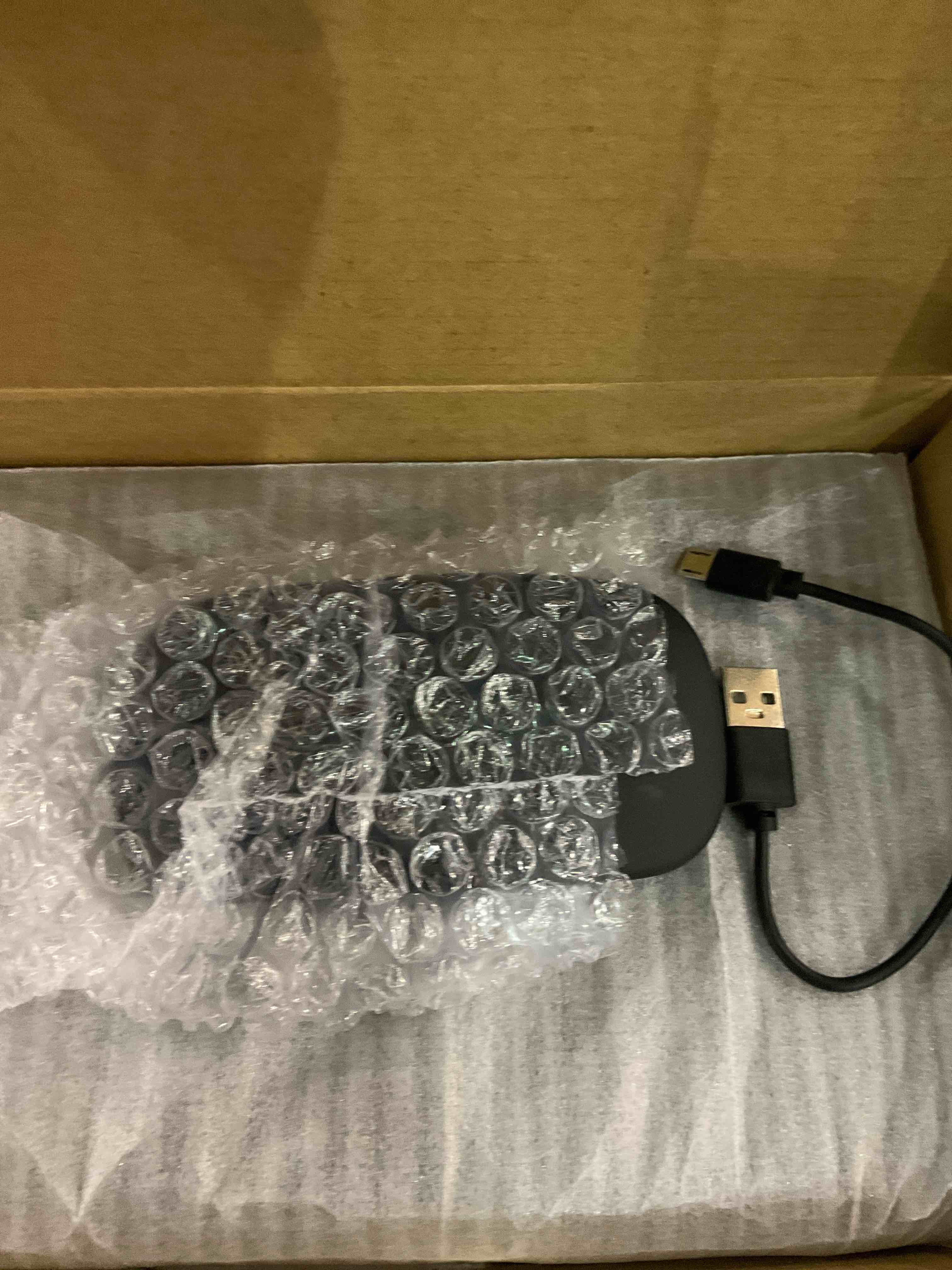 https://s3.amazonaws.com/lotting-images-prod/bidfta/EXS00682564_1697482941044.jpeg