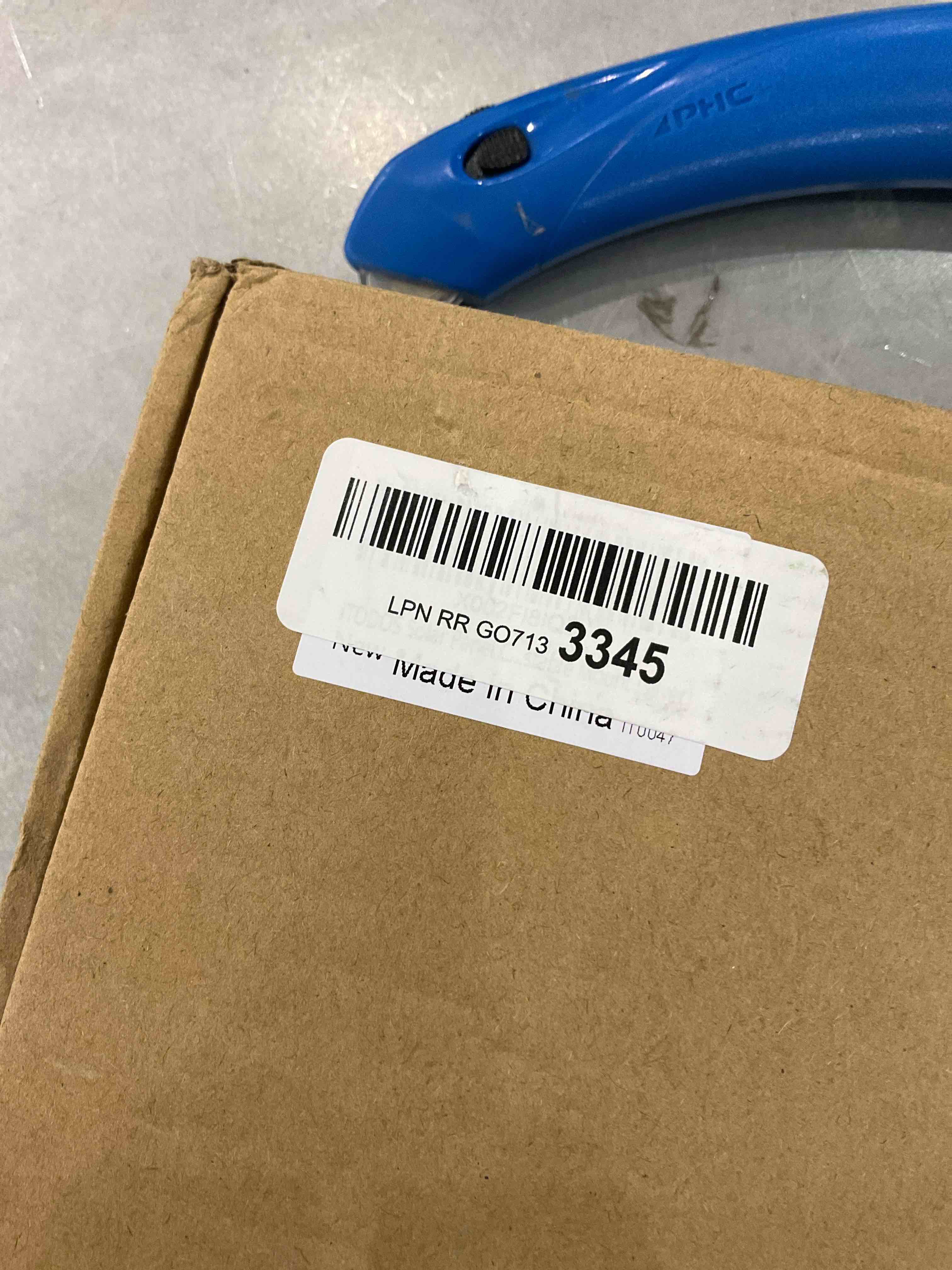 https://s3.amazonaws.com/lotting-images-prod/bidfta/EXS00683527_1697552882718.jpeg