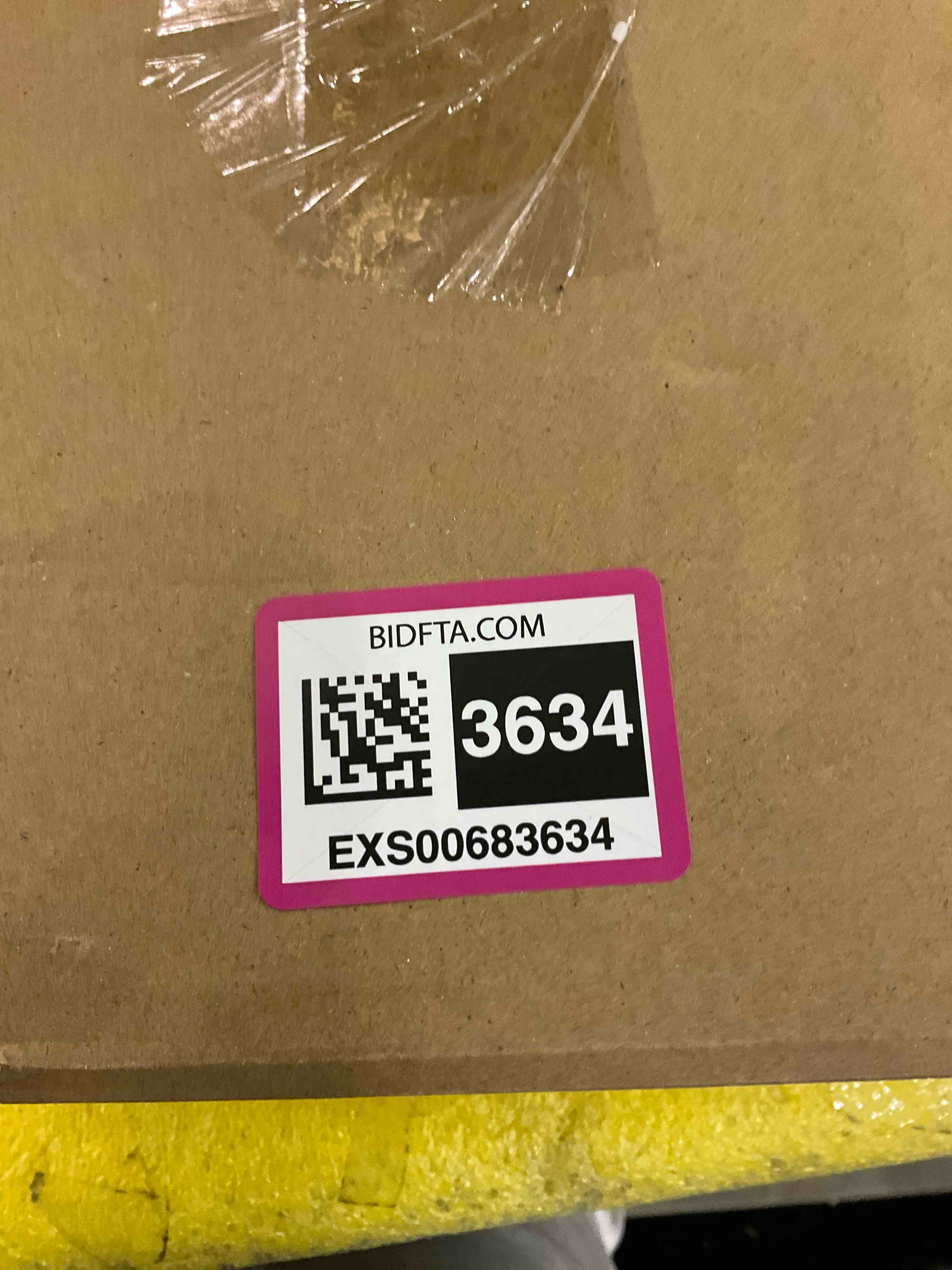 https://s3.amazonaws.com/lotting-images-prod/bidfta/EXS00683634_1697572443890.jpeg
