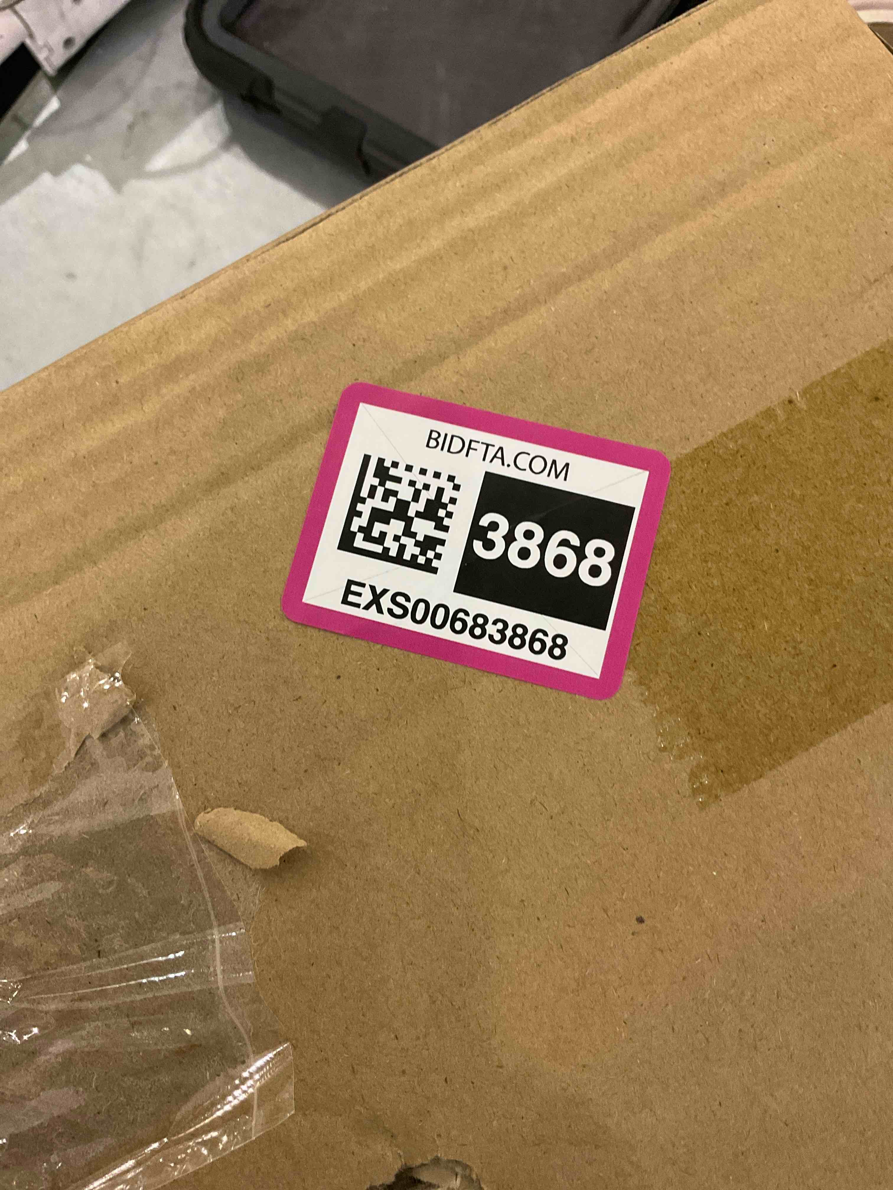 https://s3.amazonaws.com/lotting-images-prod/bidfta/EXS00683868_1697719407374.jpeg