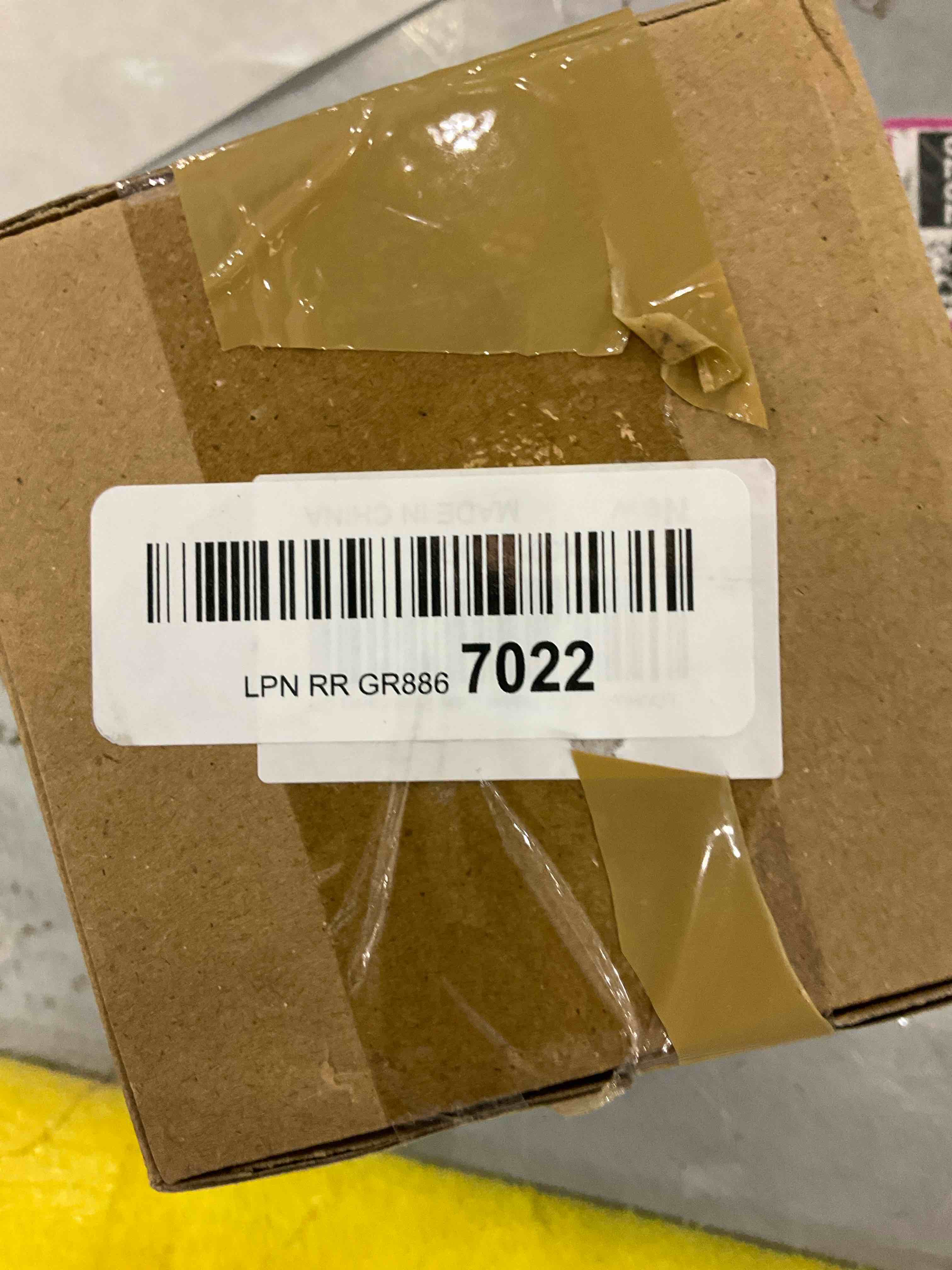 https://s3.amazonaws.com/lotting-images-prod/bidfta/EXS00683886_1697723507455.jpeg
