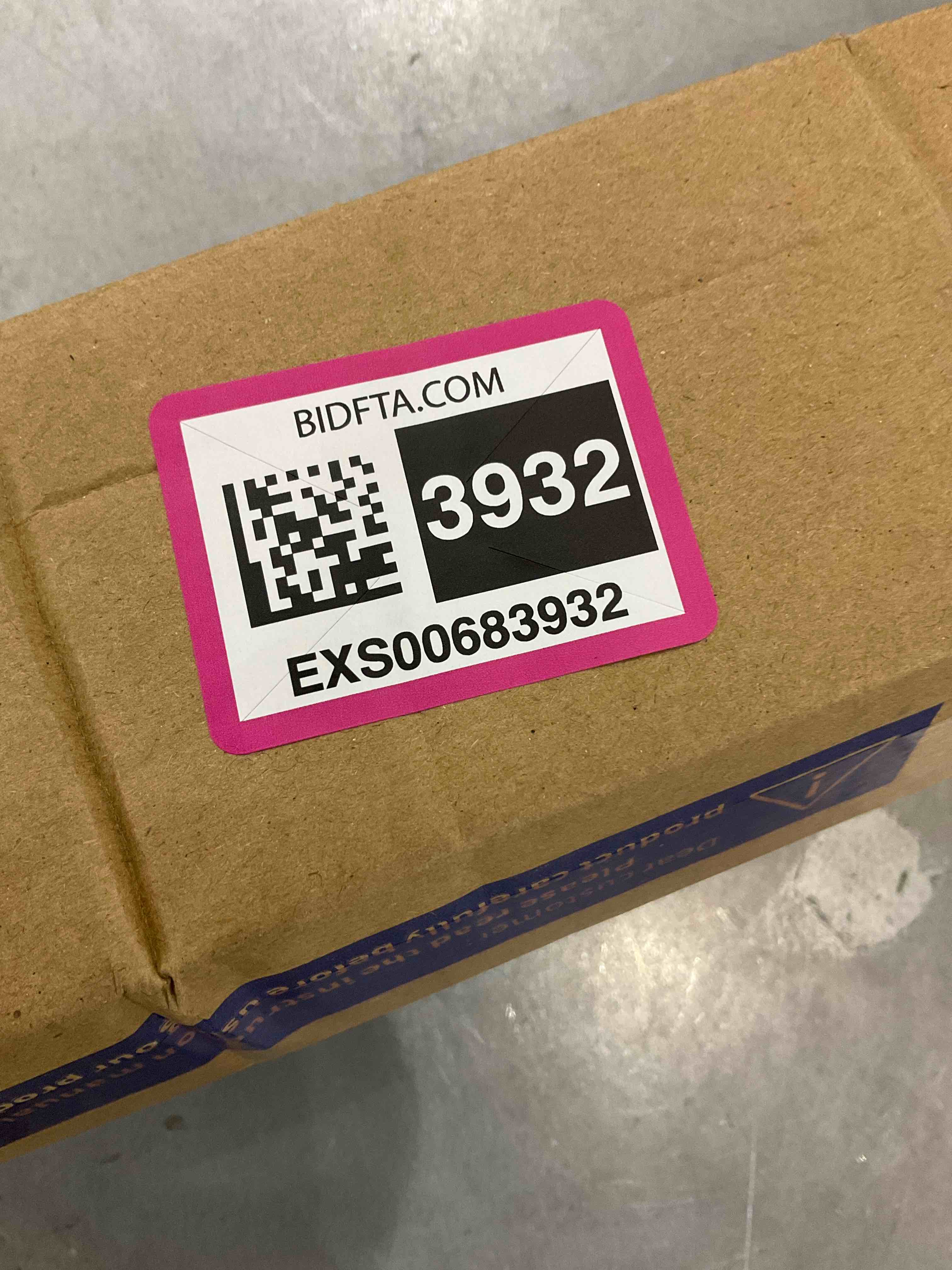 https://s3.amazonaws.com/lotting-images-prod/bidfta/EXS00683932_1697730256170.jpeg