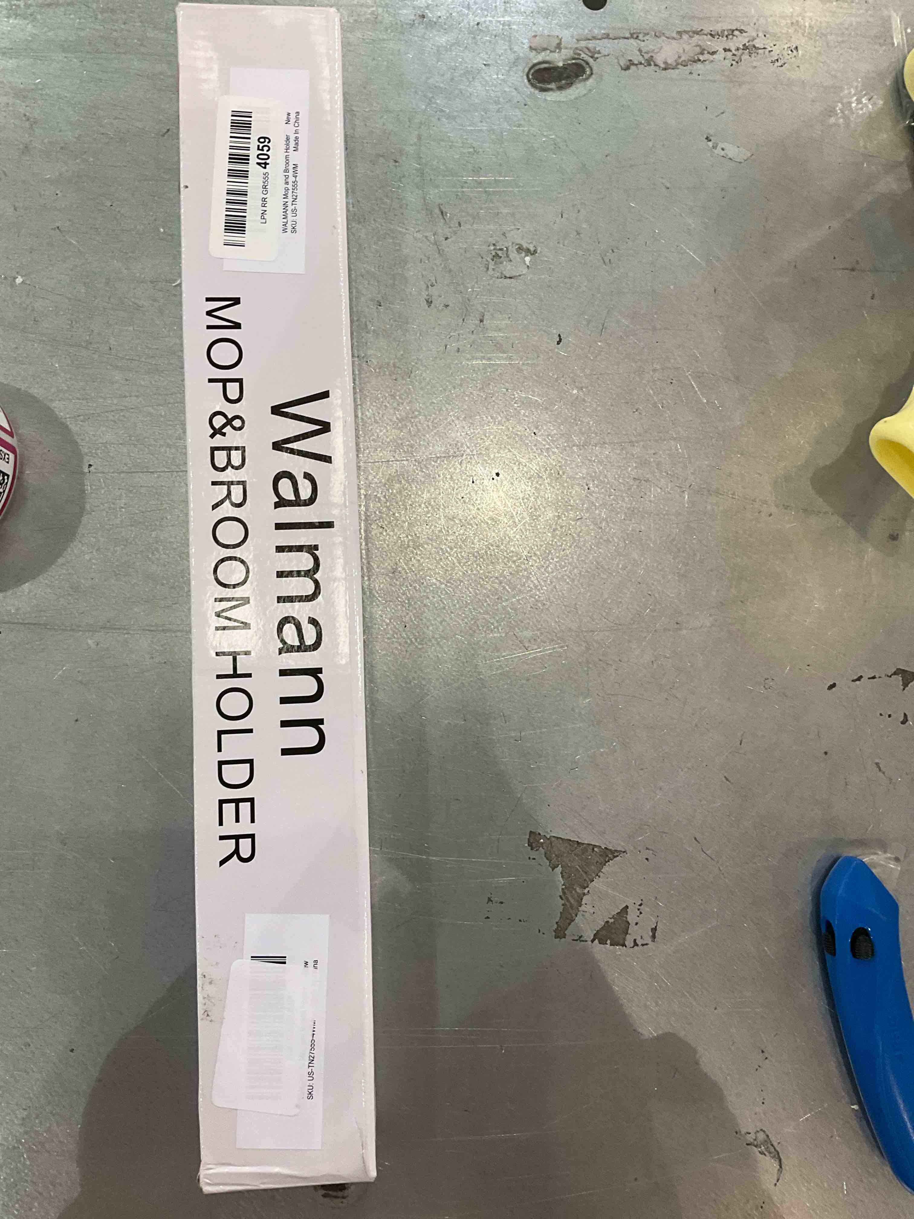 https://s3.amazonaws.com/lotting-images-prod/bidfta/EXS00684440_1697743474497.jpeg