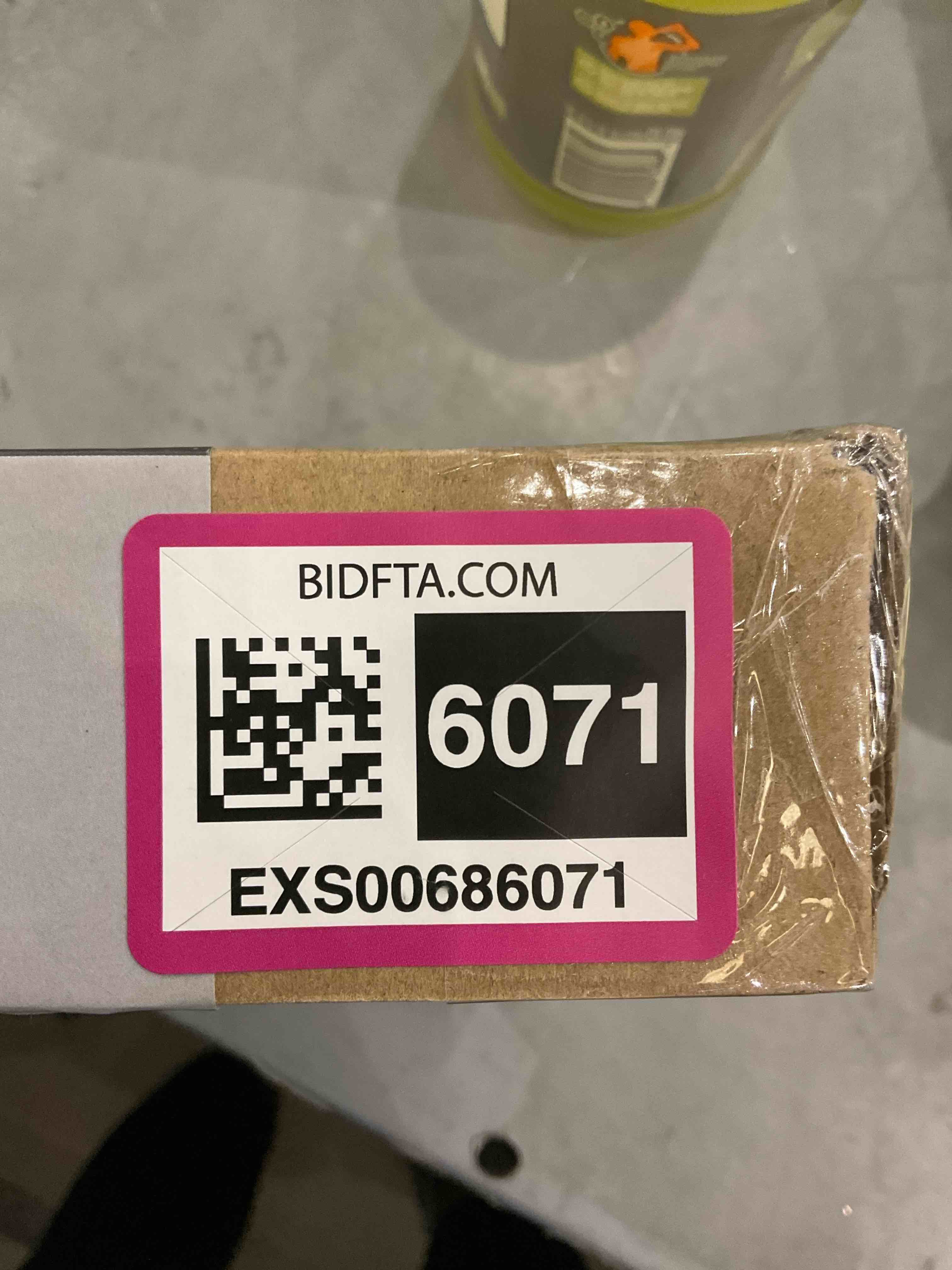 https://s3.amazonaws.com/lotting-images-prod/bidfta/EXS00686071_1697466200236.jpeg