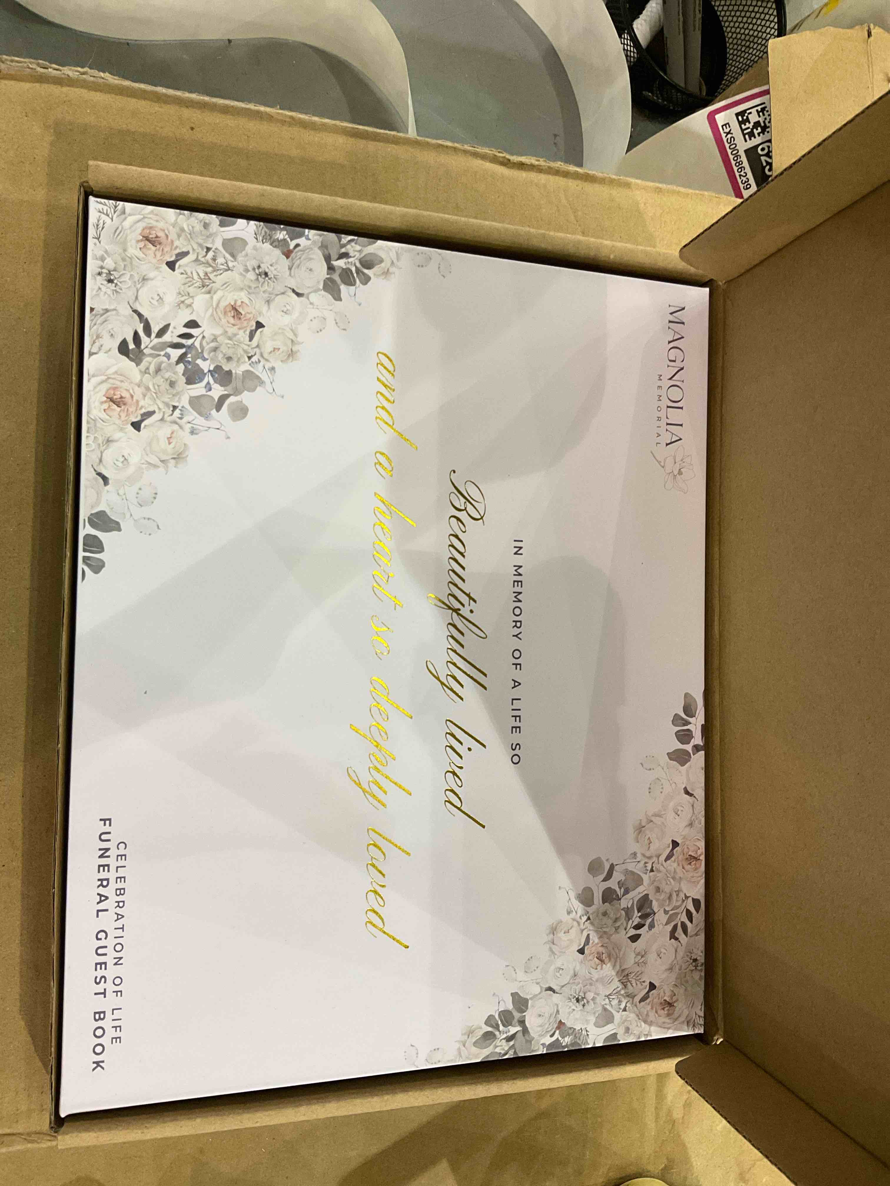 https://s3.amazonaws.com/lotting-images-prod/bidfta/EXS00686238_1697543162861.jpeg