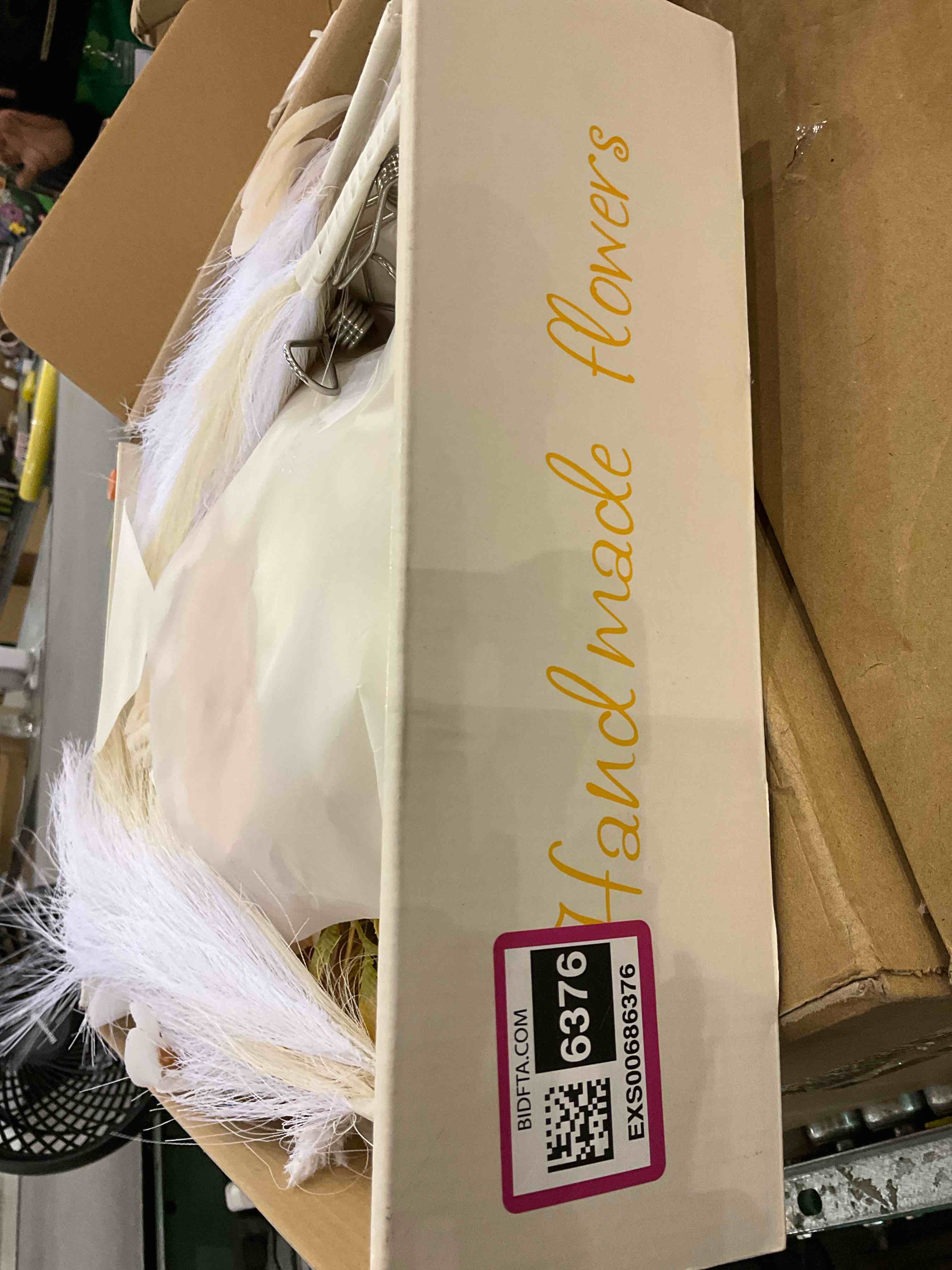 https://s3.amazonaws.com/lotting-images-prod/bidfta/EXS00686376_1697567236684.jpeg