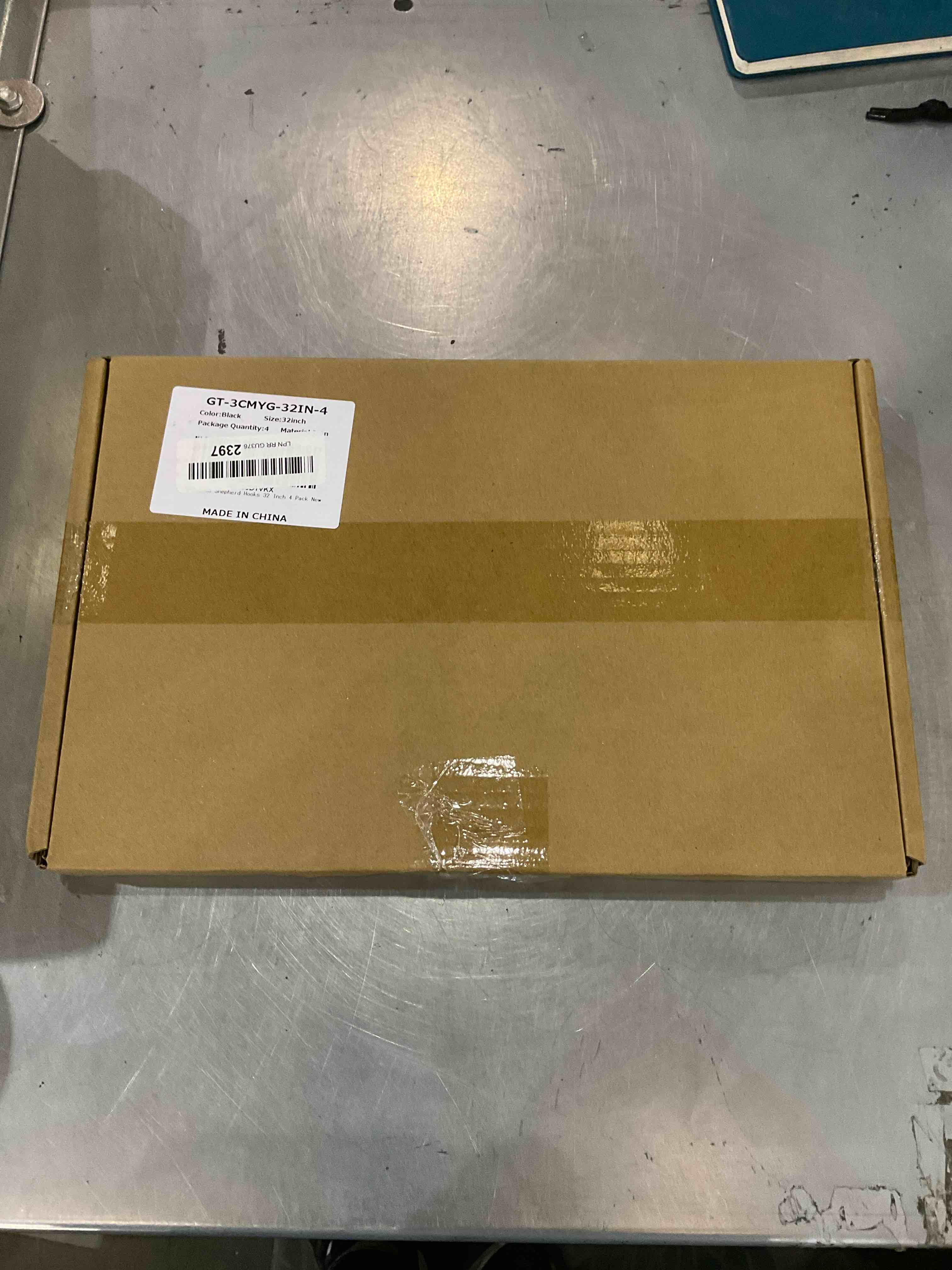 https://s3.amazonaws.com/lotting-images-prod/bidfta/EXS00688114_1697482677192.jpeg