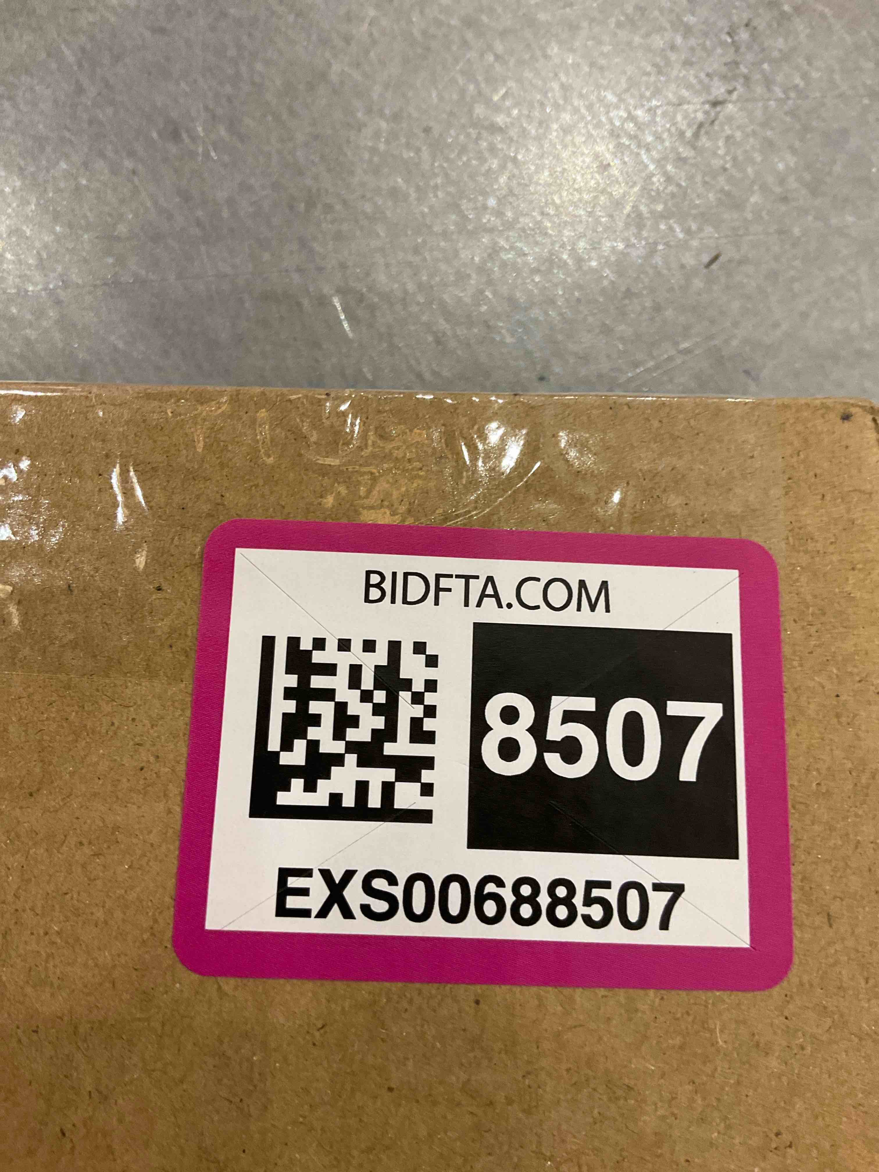 https://s3.amazonaws.com/lotting-images-prod/bidfta/EXS00688507_1697477002443.jpeg