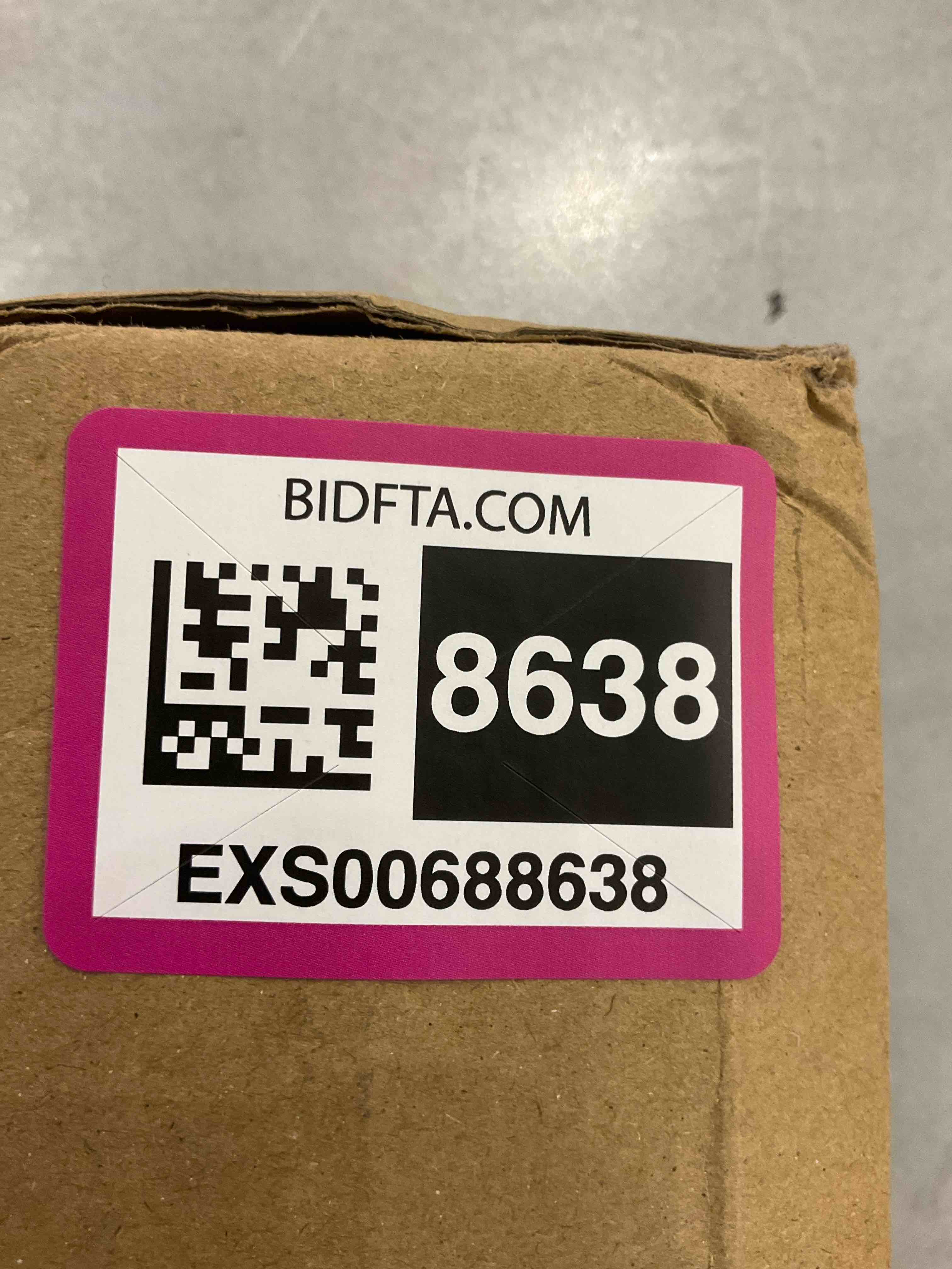 https://s3.amazonaws.com/lotting-images-prod/bidfta/EXS00688638_1697564648700.jpeg